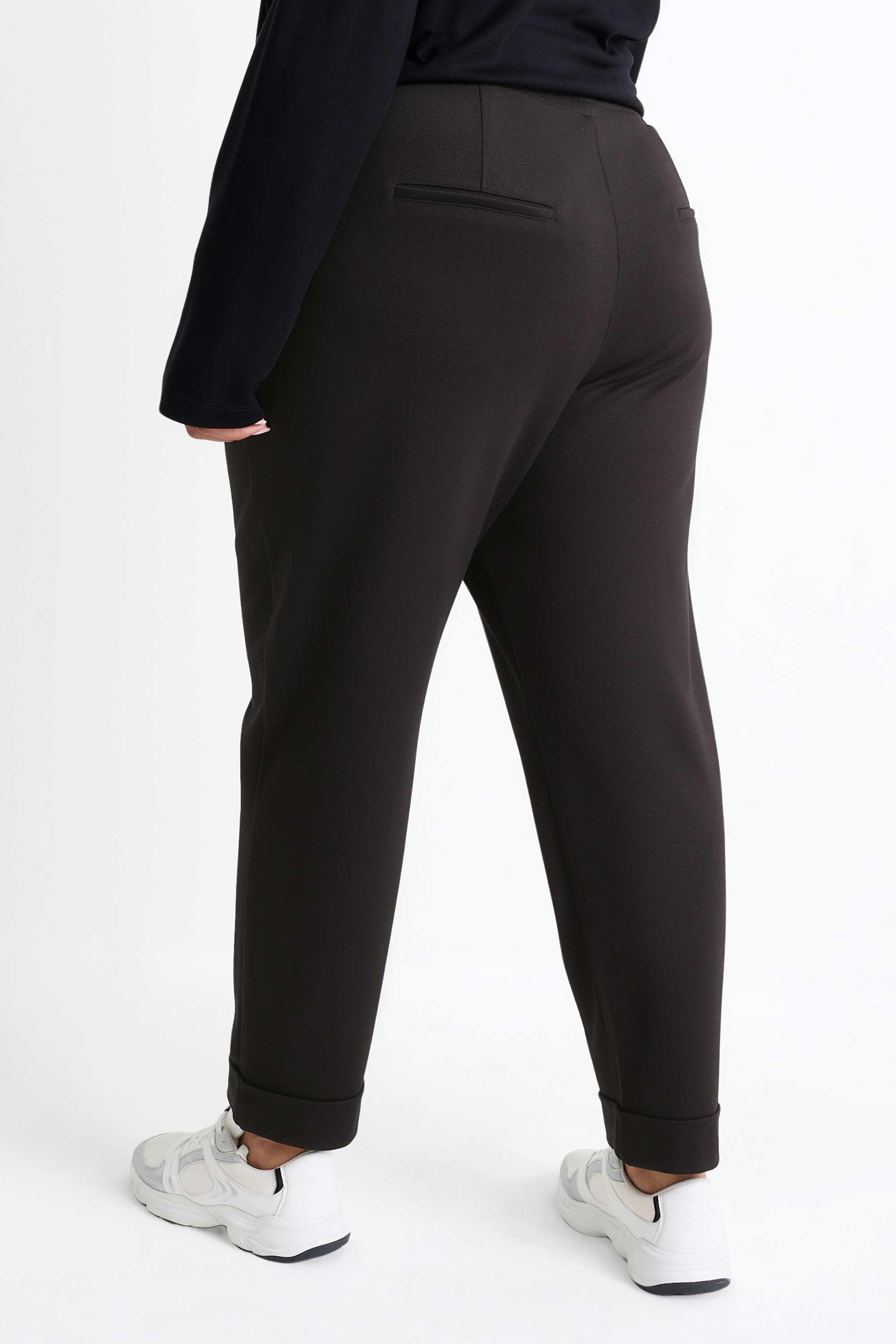 Cloth trousers - mid-rise waist - tapered fit black