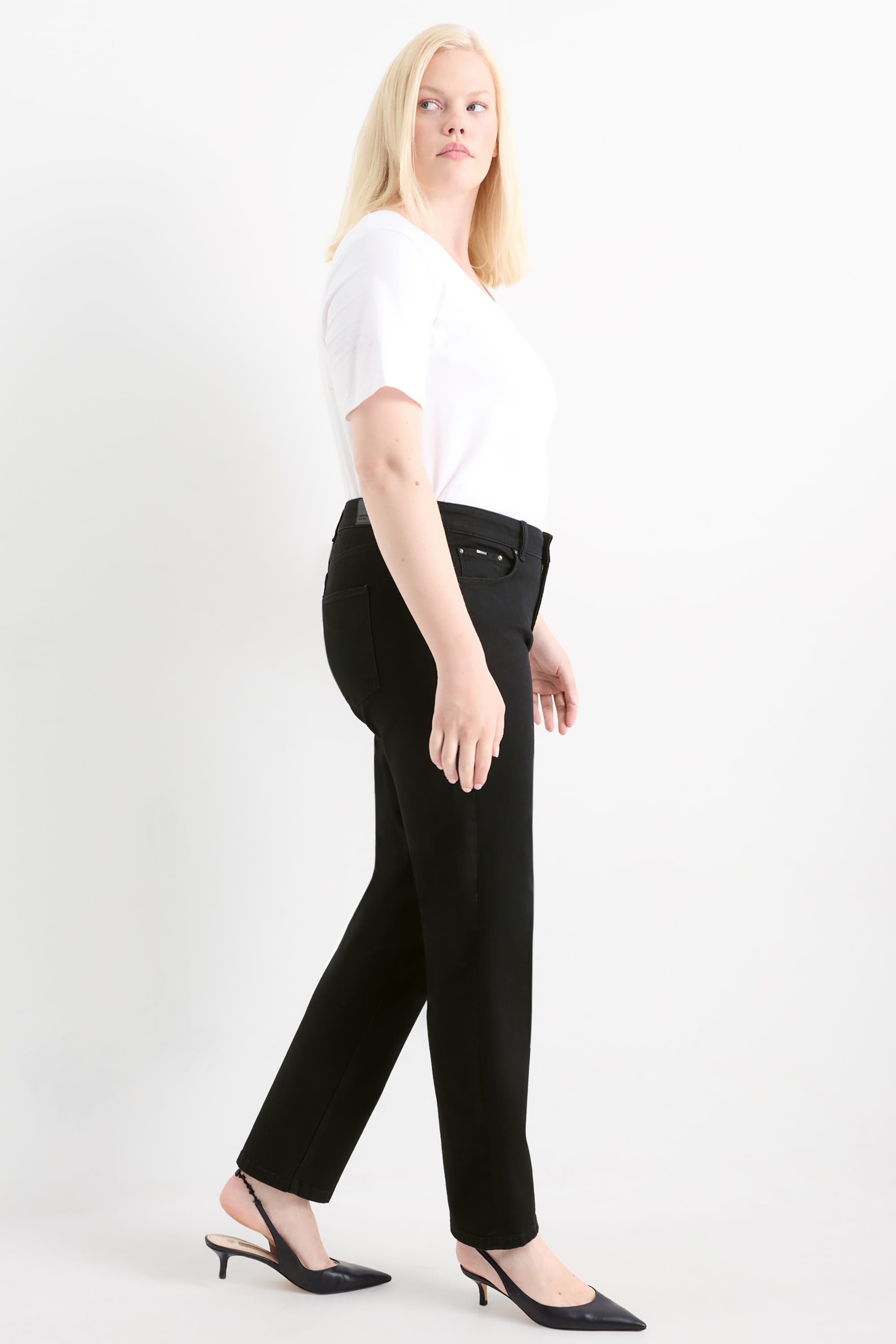 Straight jeans - mid-rise waist - LYCRA® black