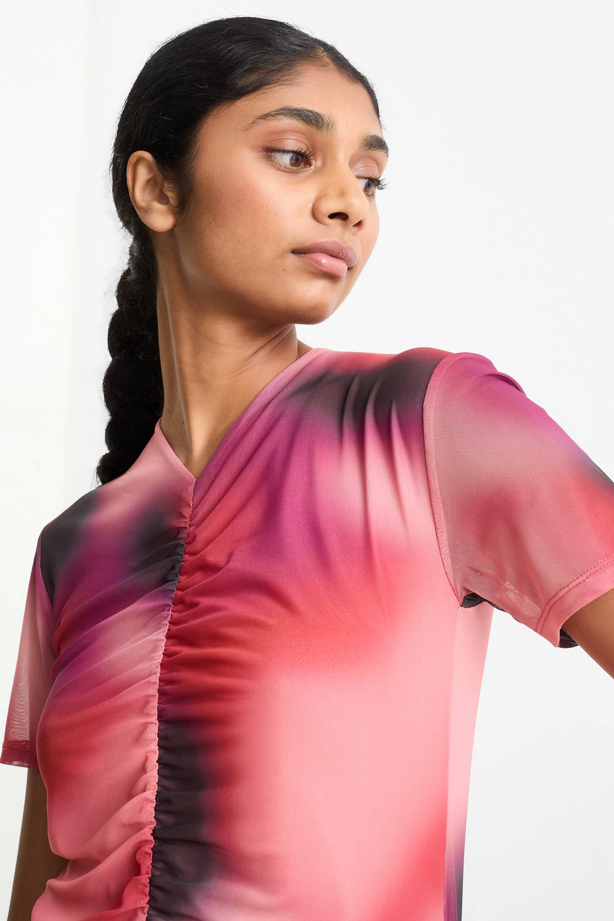 T-shirt pink