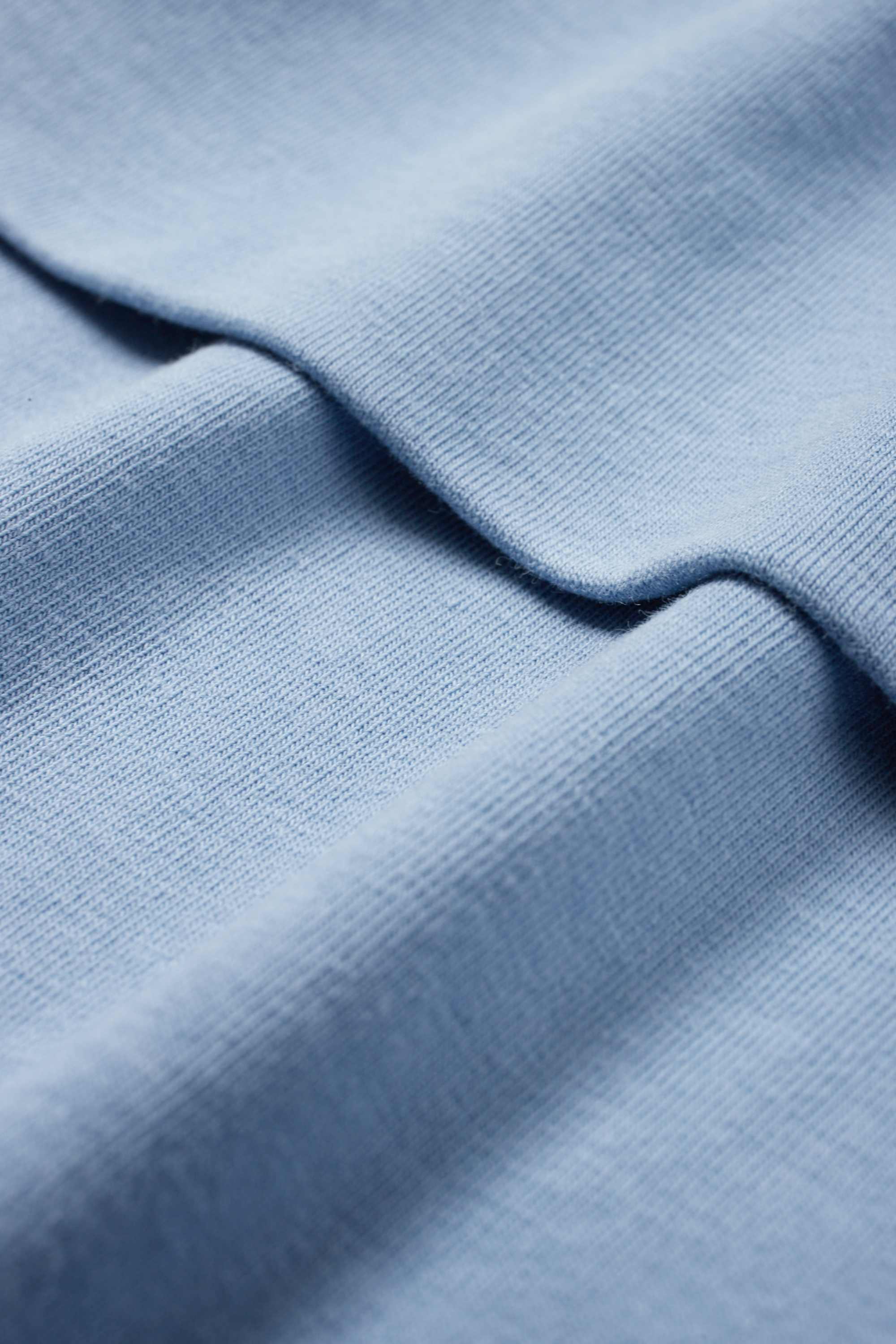 Cropped T-shirt light blue