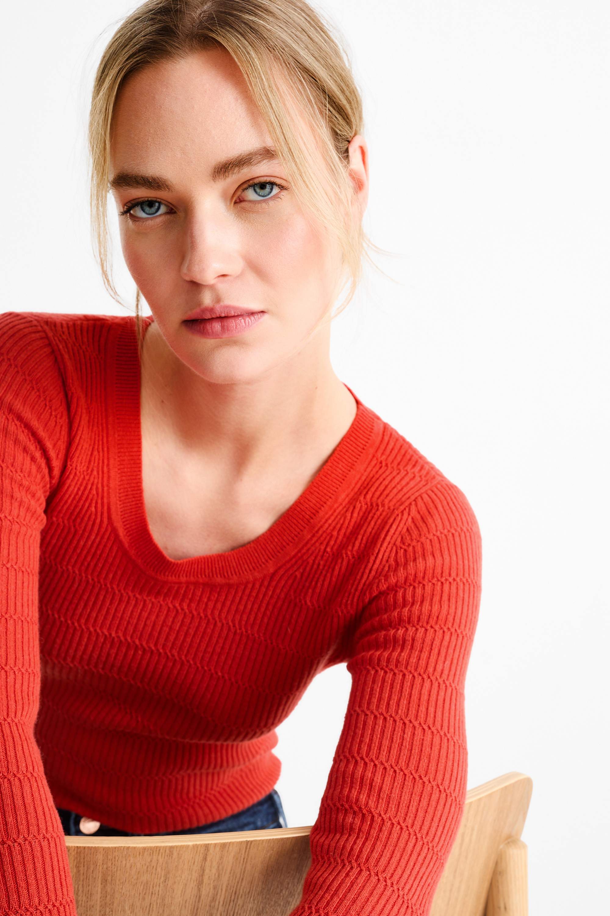 Jumper - textured red