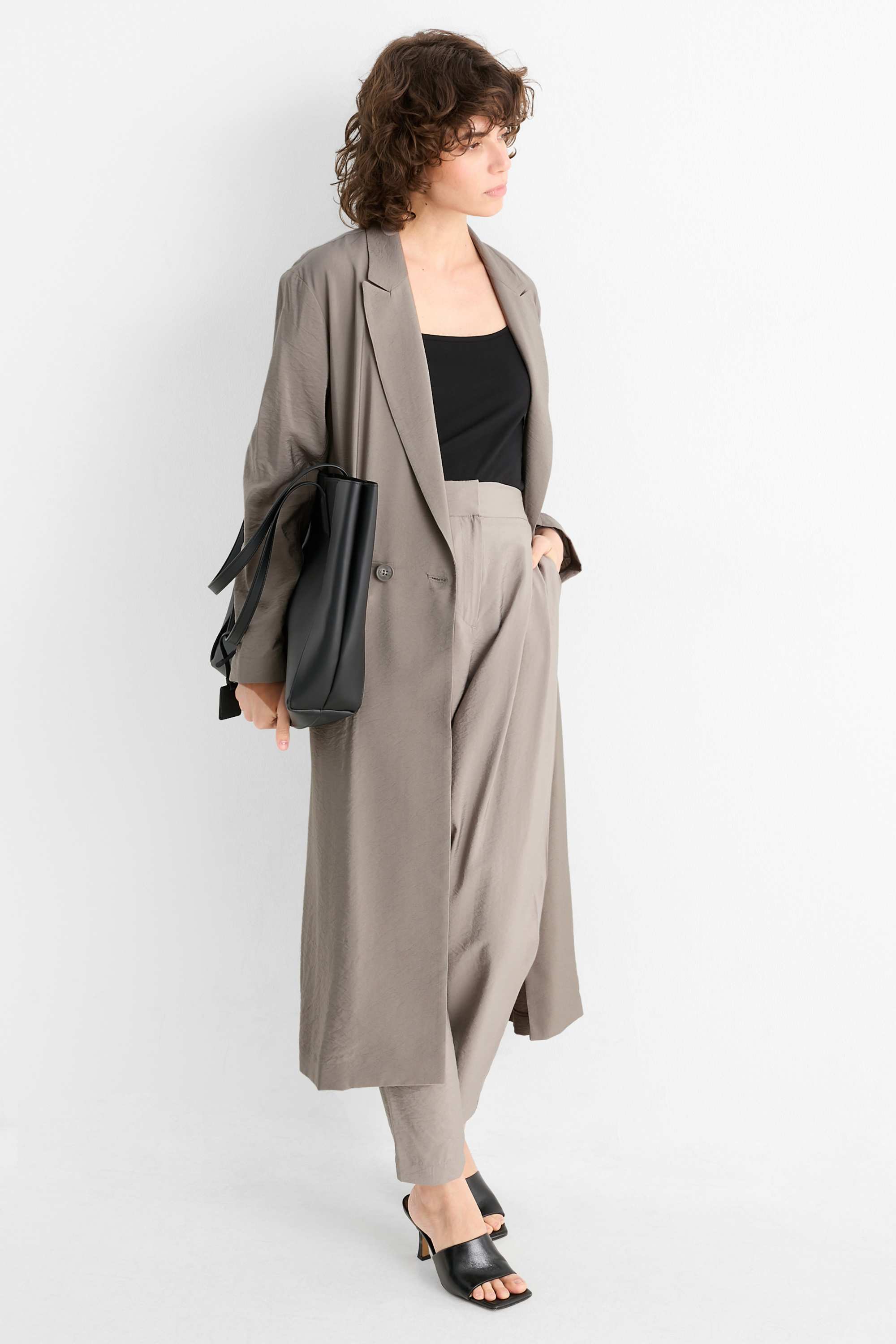 Coat gray