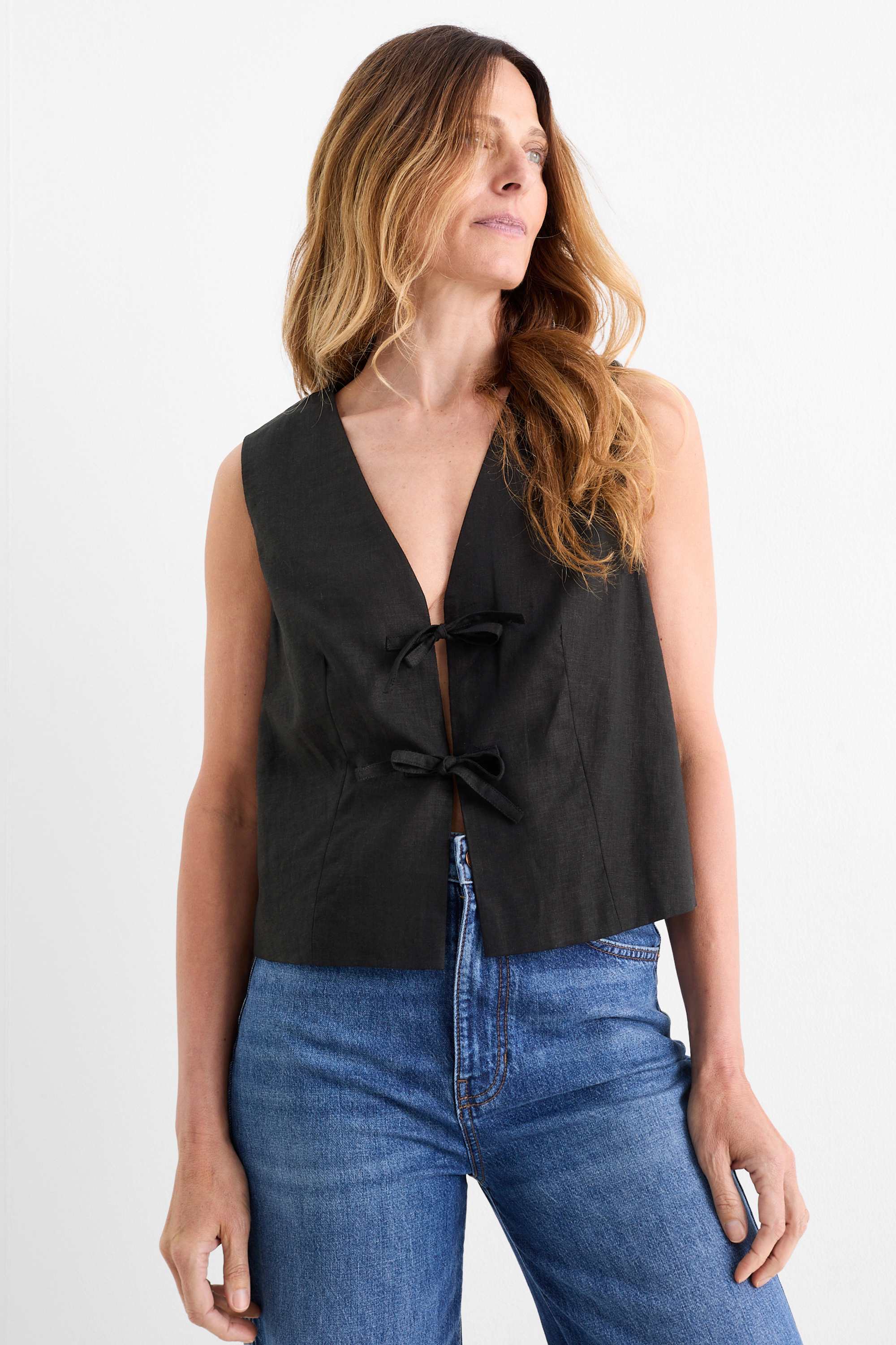 Business waistcoat - fitted - linen blend black