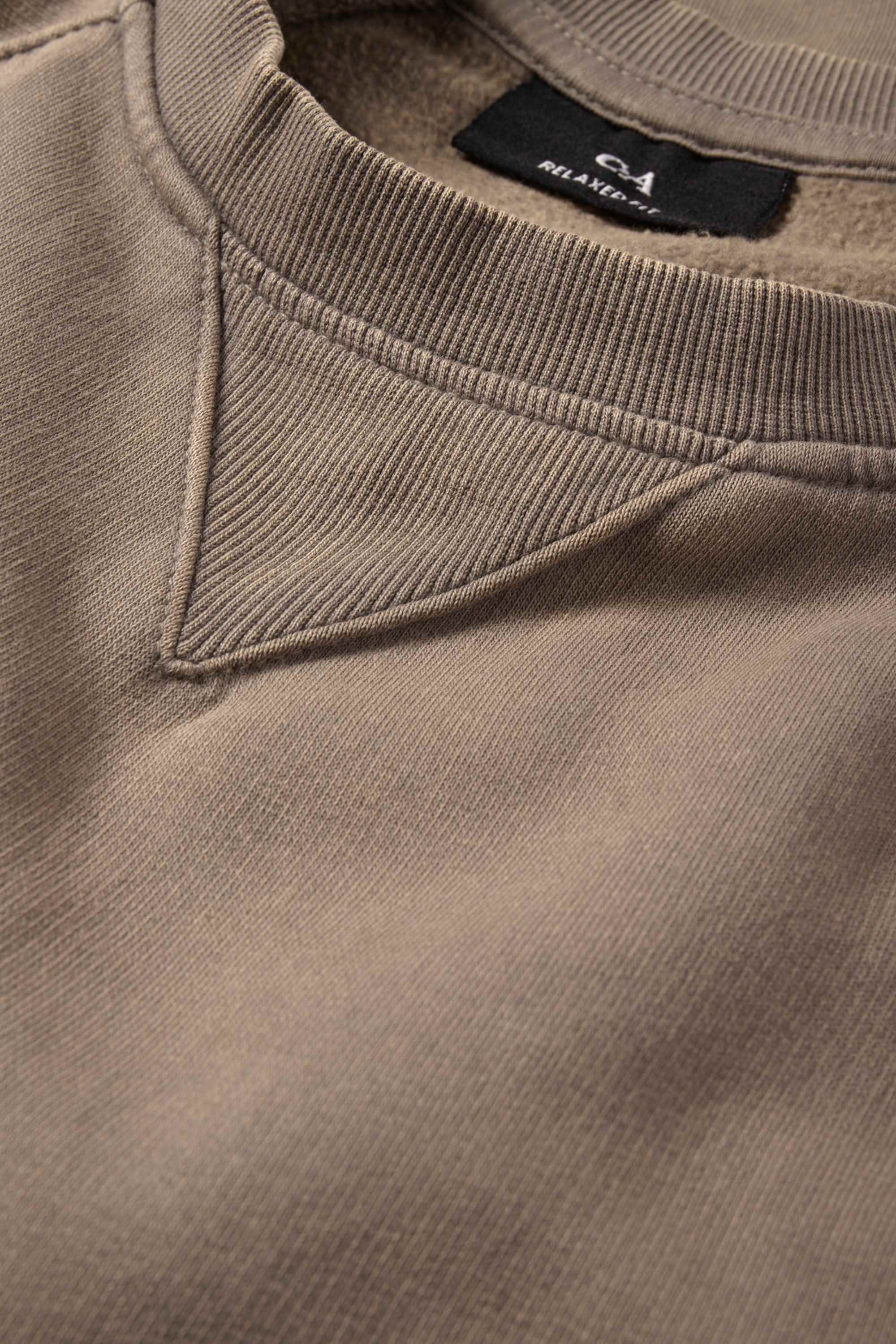 Sweatshirt taupe