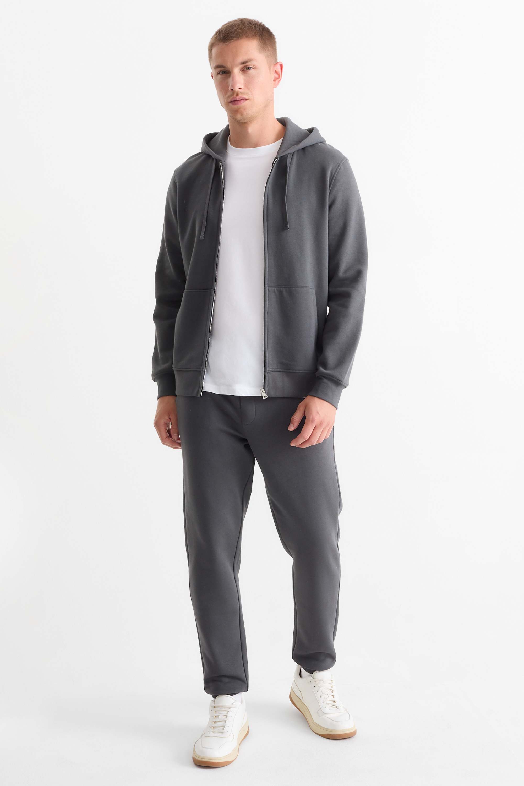 Joggers dark gray