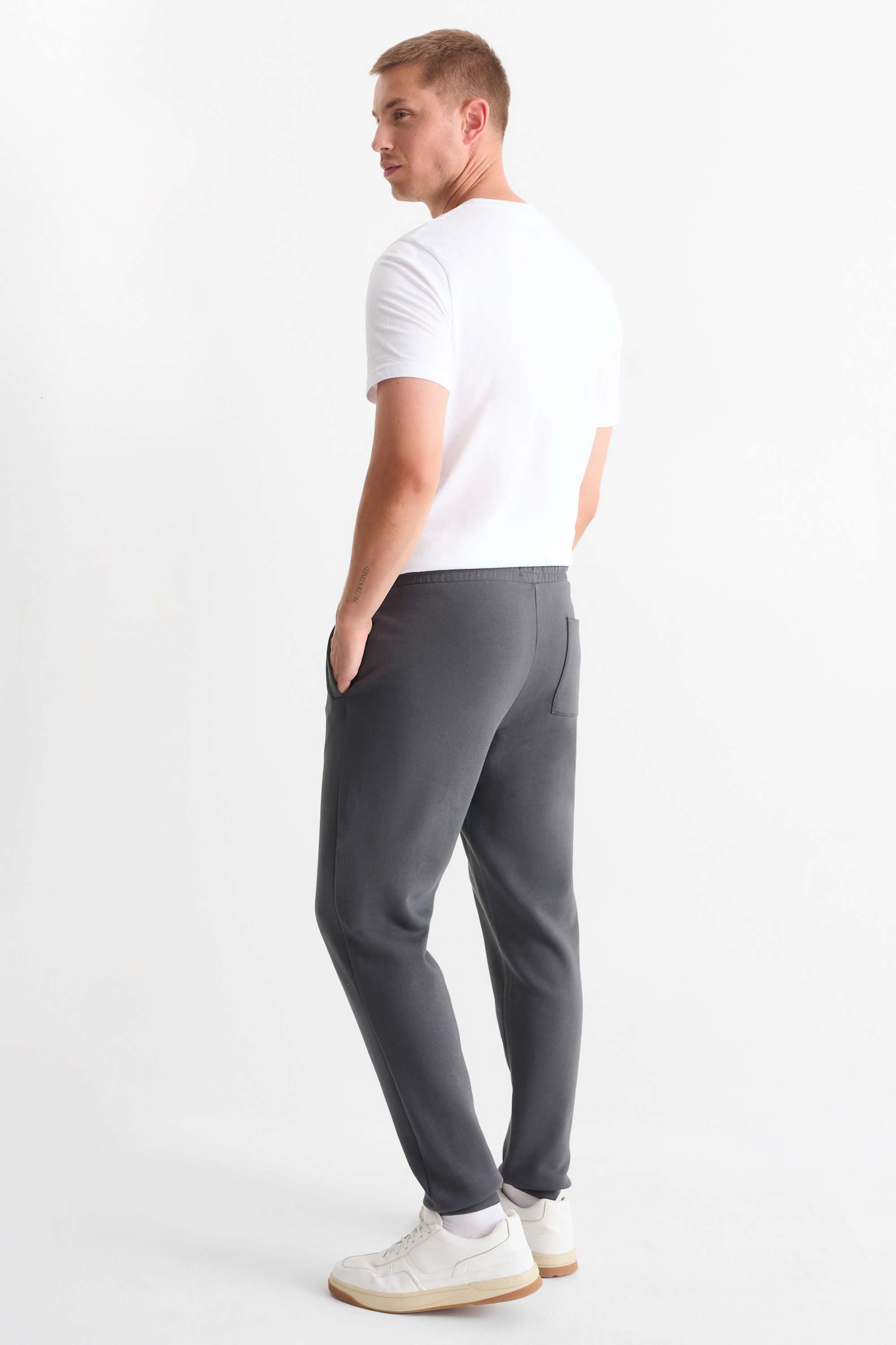 Joggers dark gray