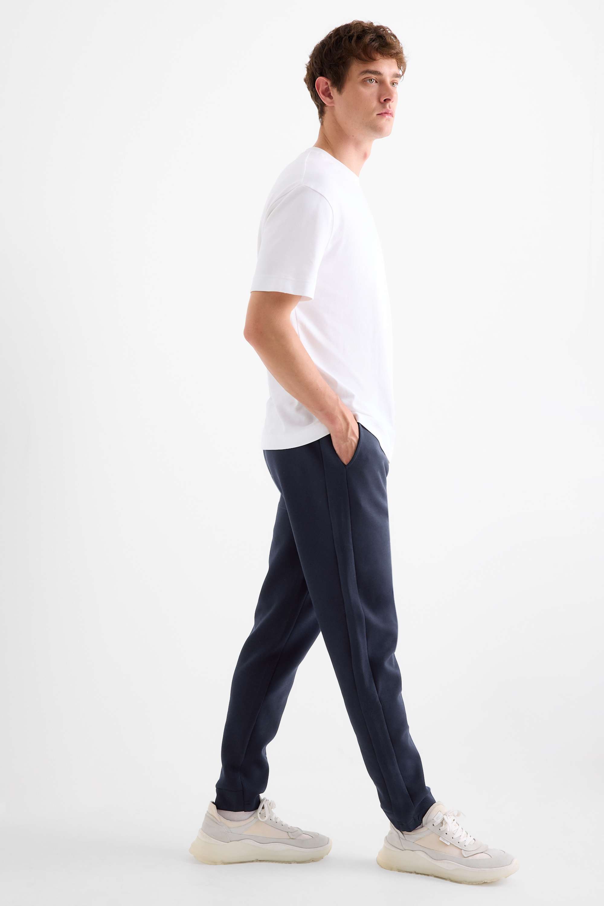 Joggers dark blue