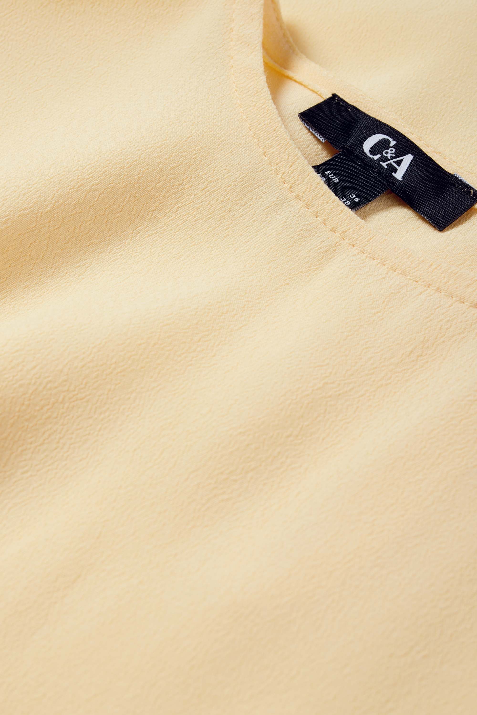 Blouse yellow