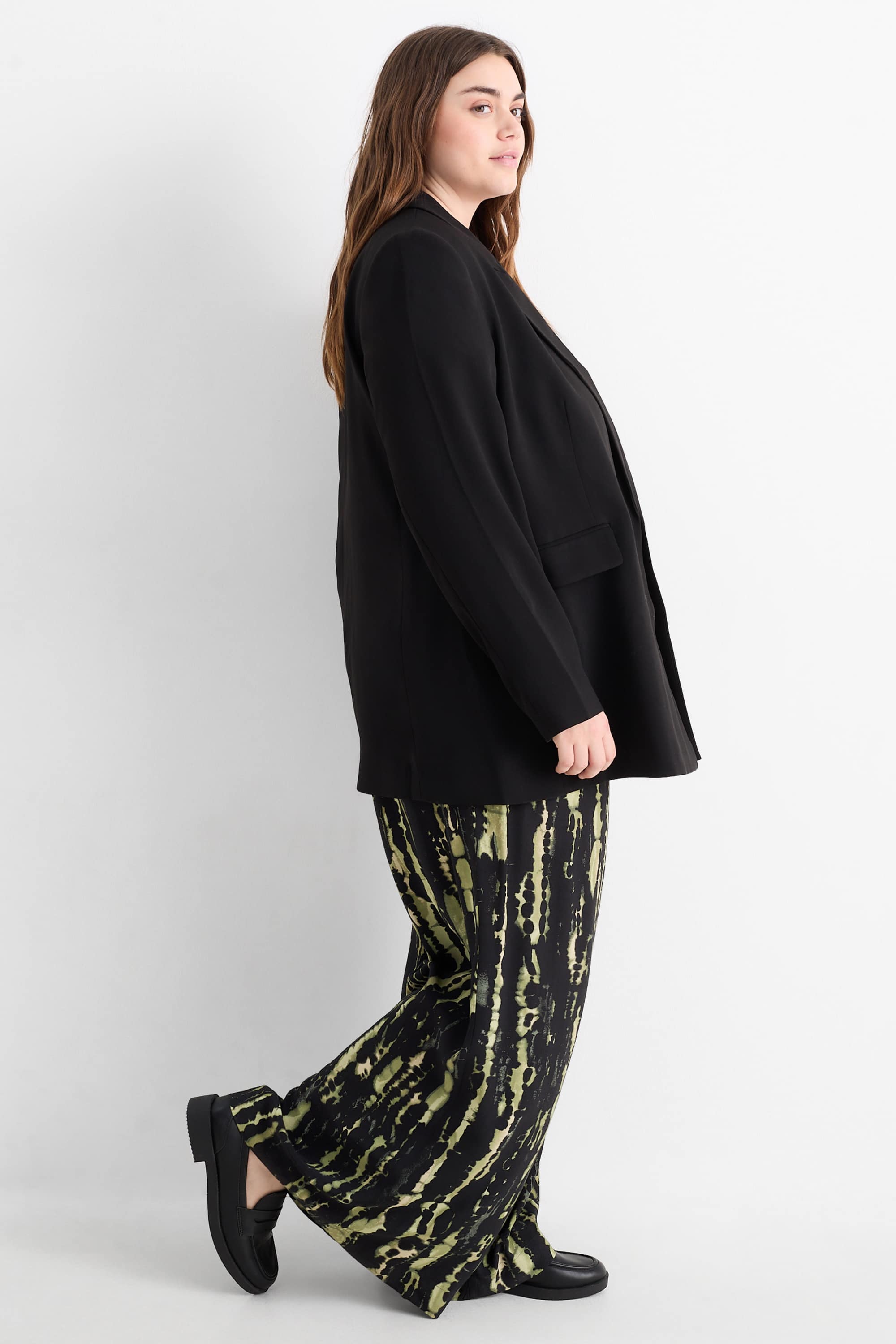 Cloth trousers - high waist - wide leg - patterned green