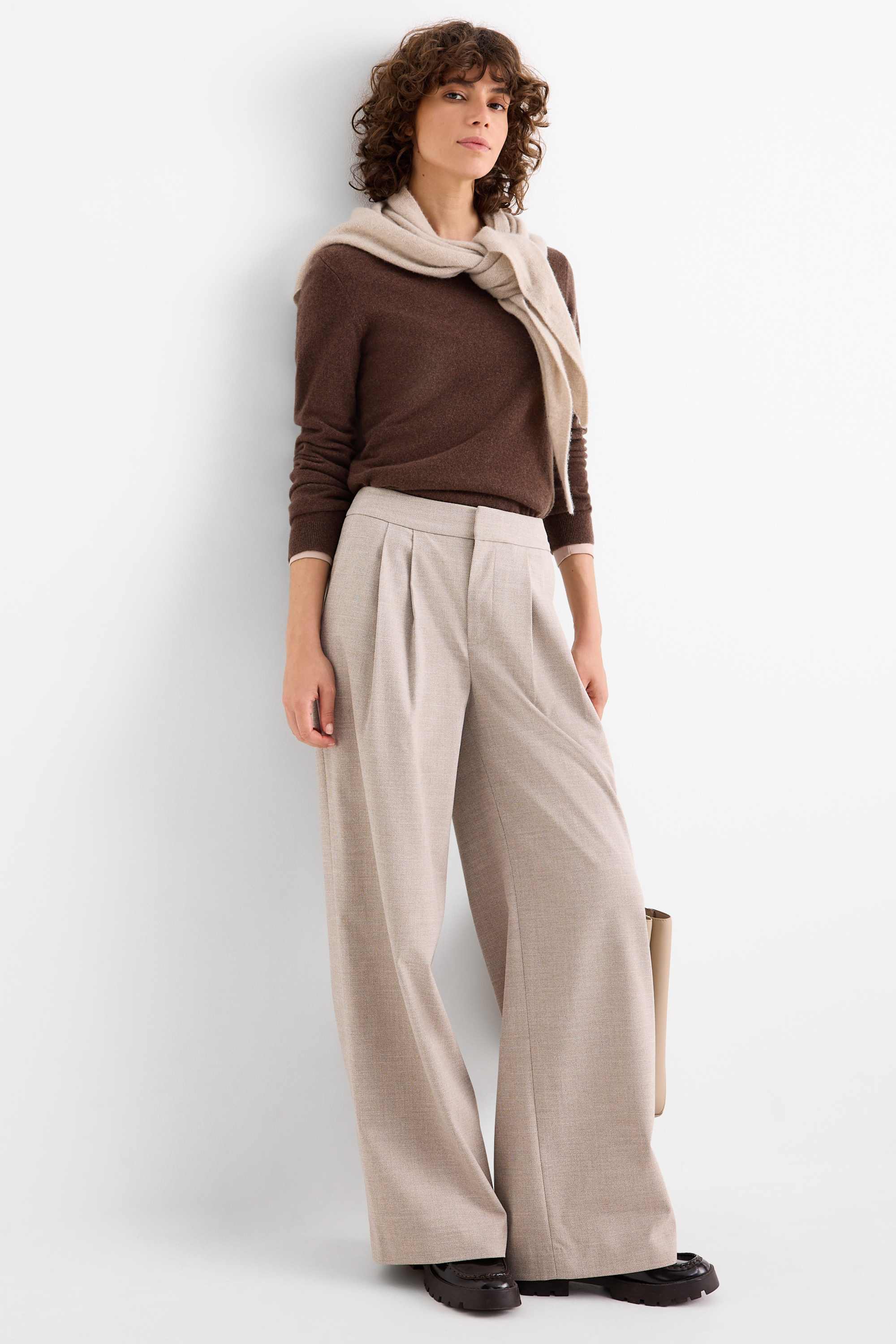 Cashmere jumper dark brown