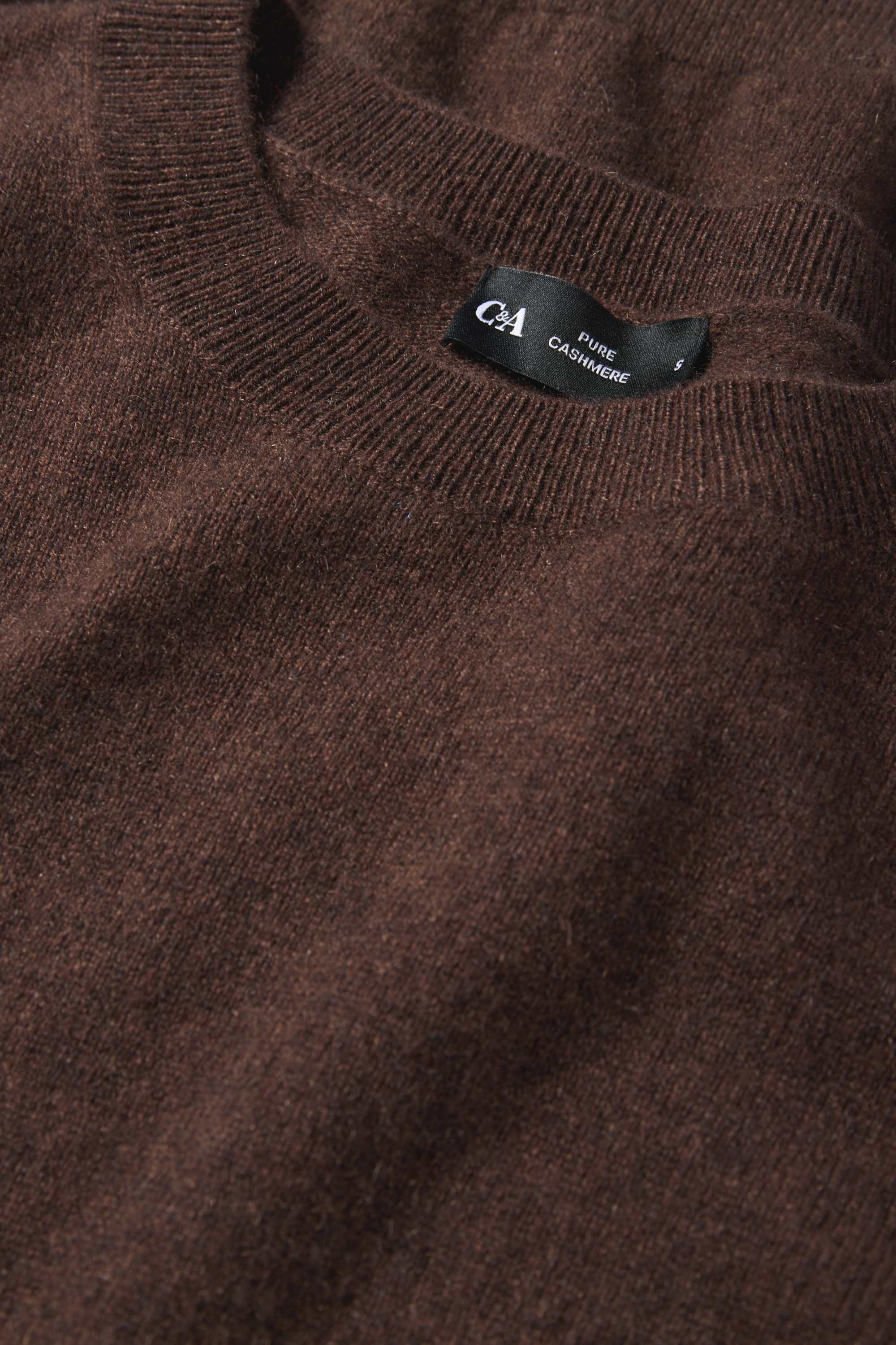 Cashmere jumper dark brown