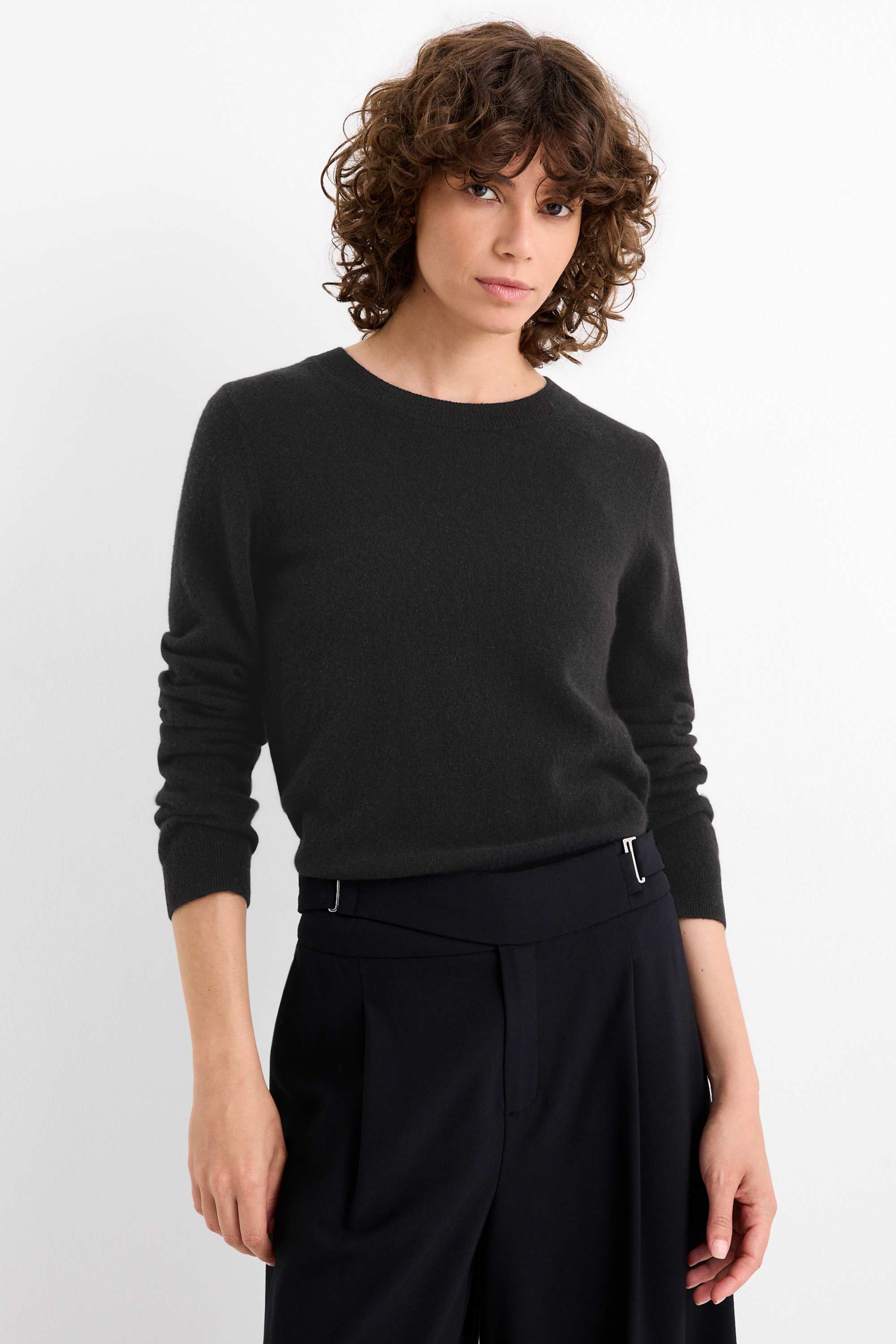 Cashmere jumper black