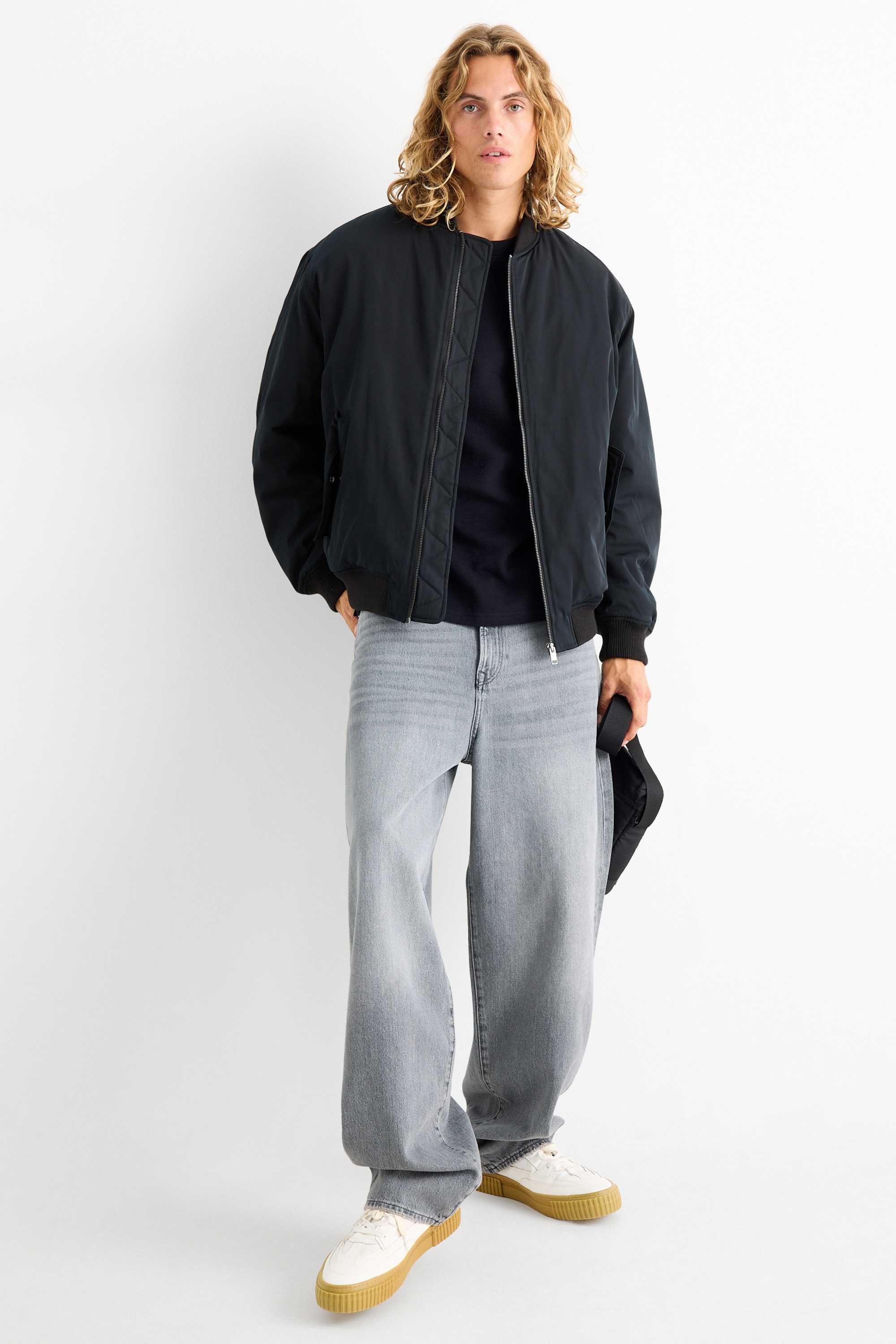 Bomber jacket - lined black
