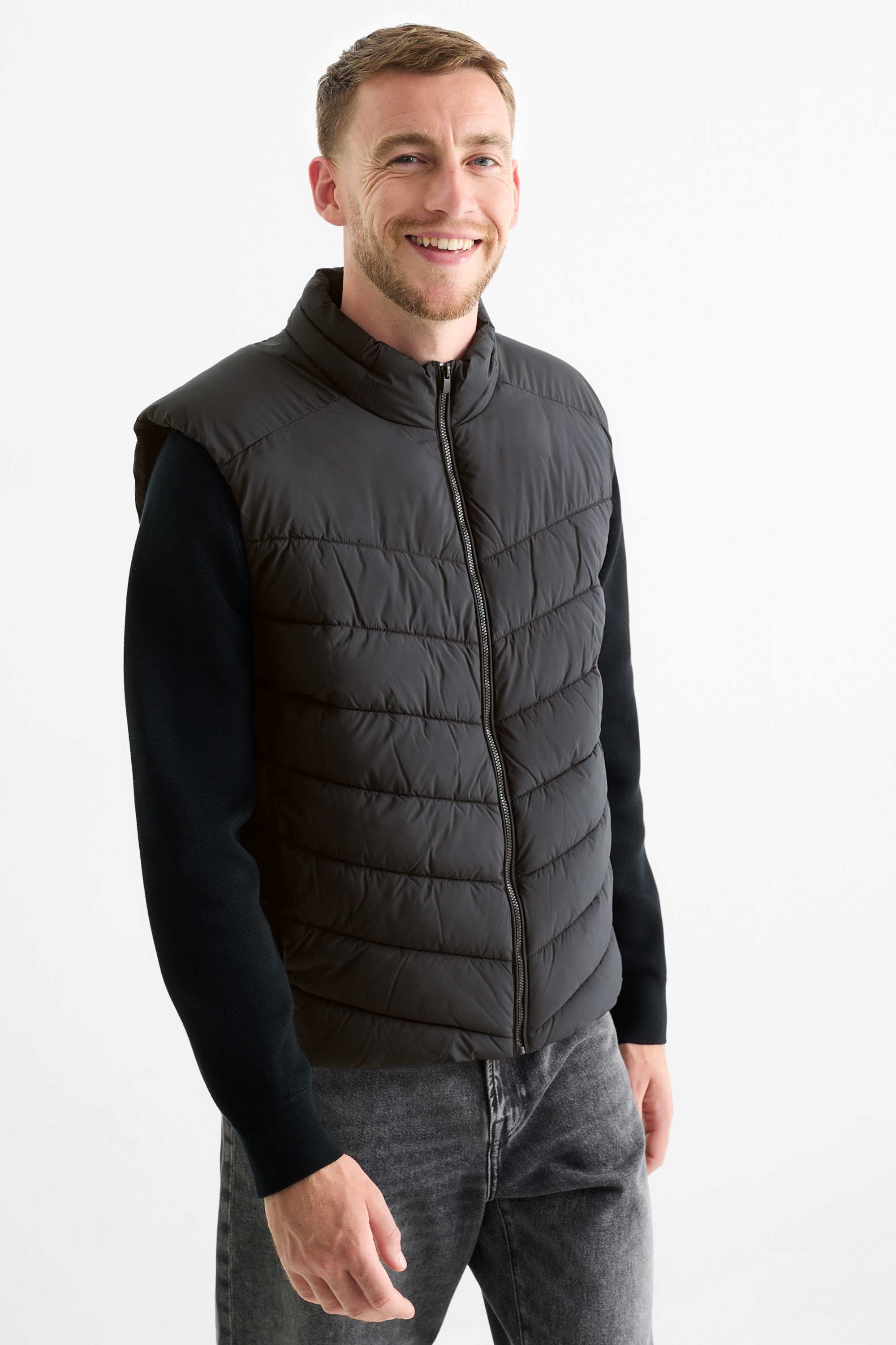 Quilted gilet black