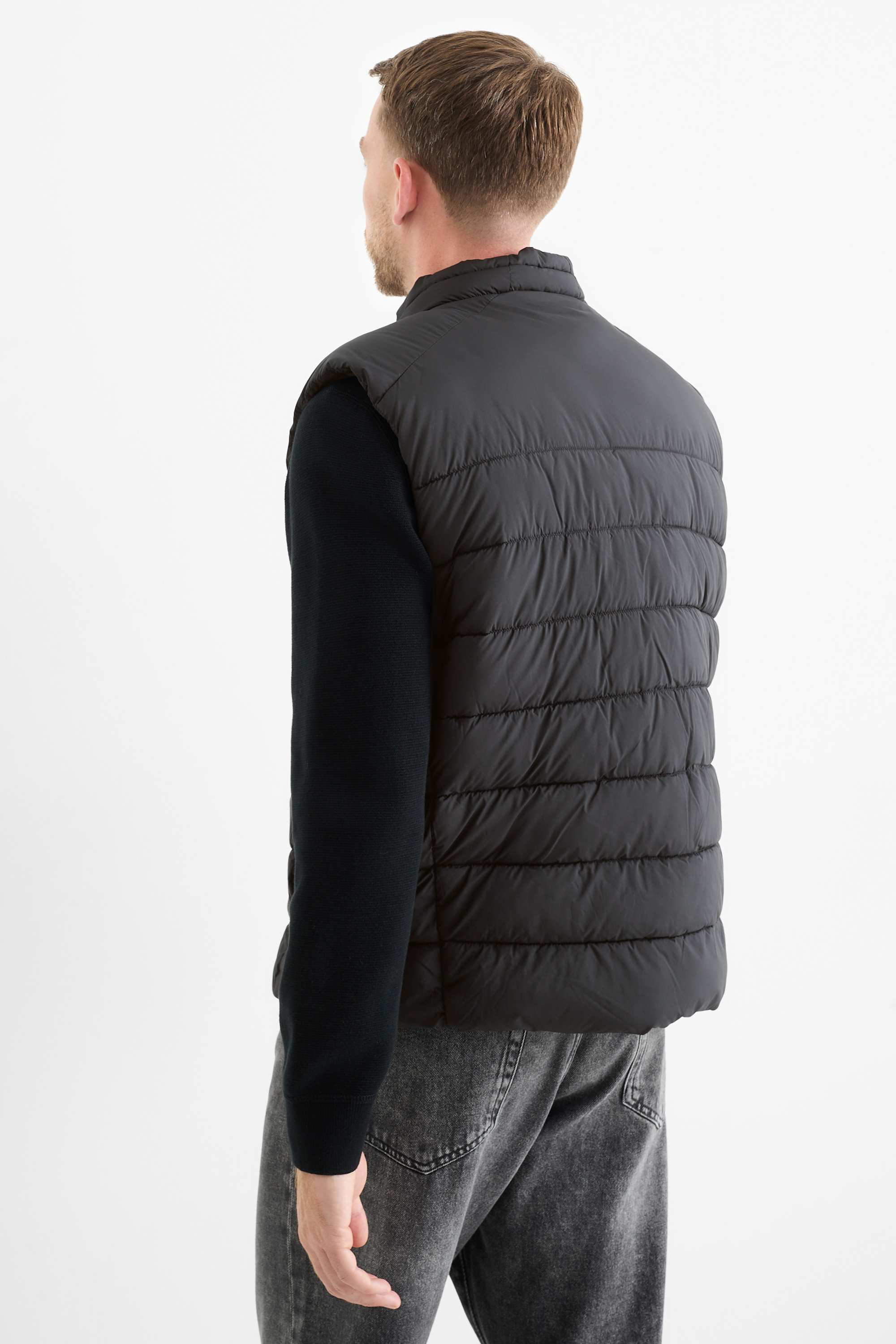 Quilted gilet black