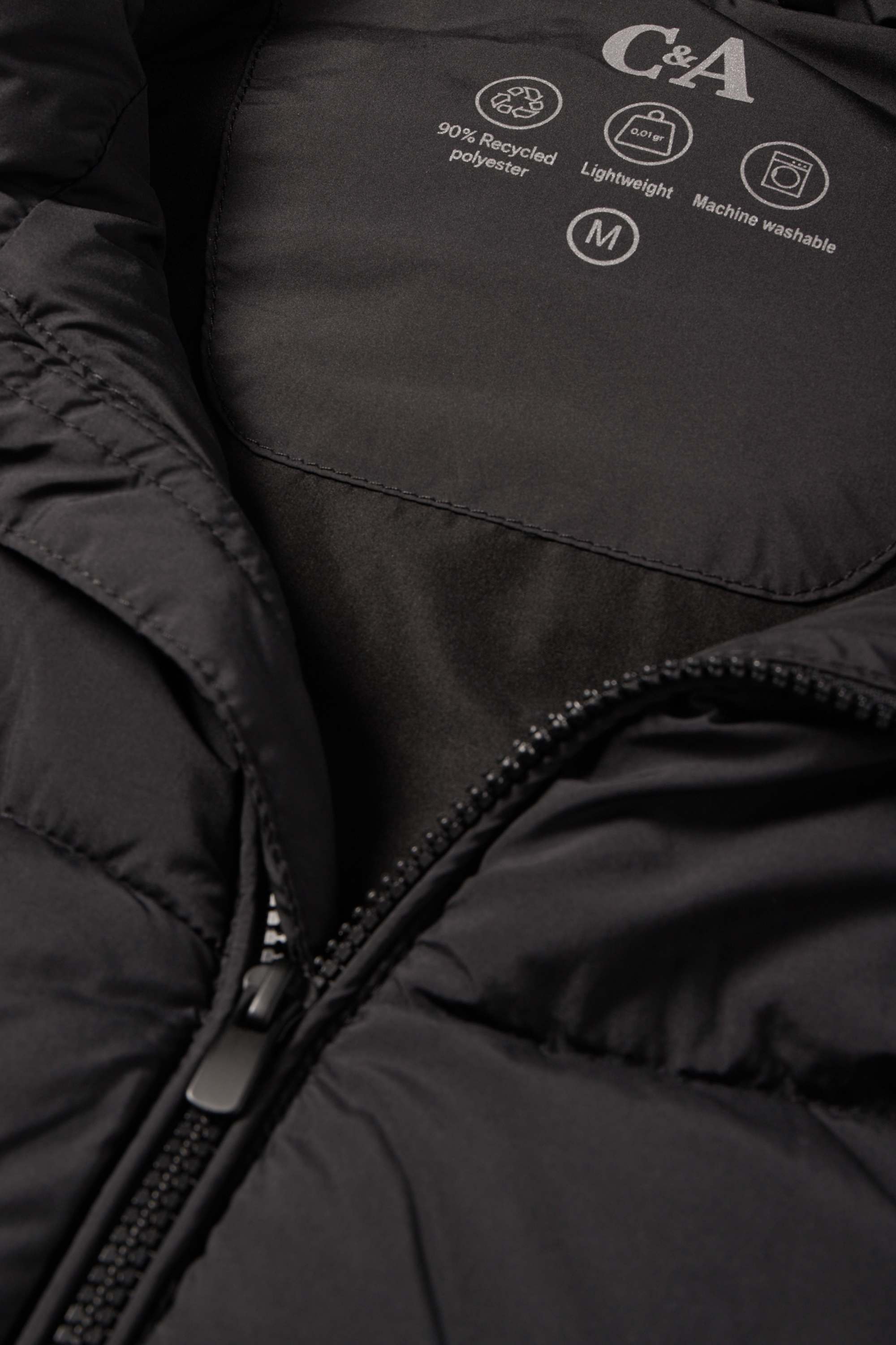 Quilted gilet black