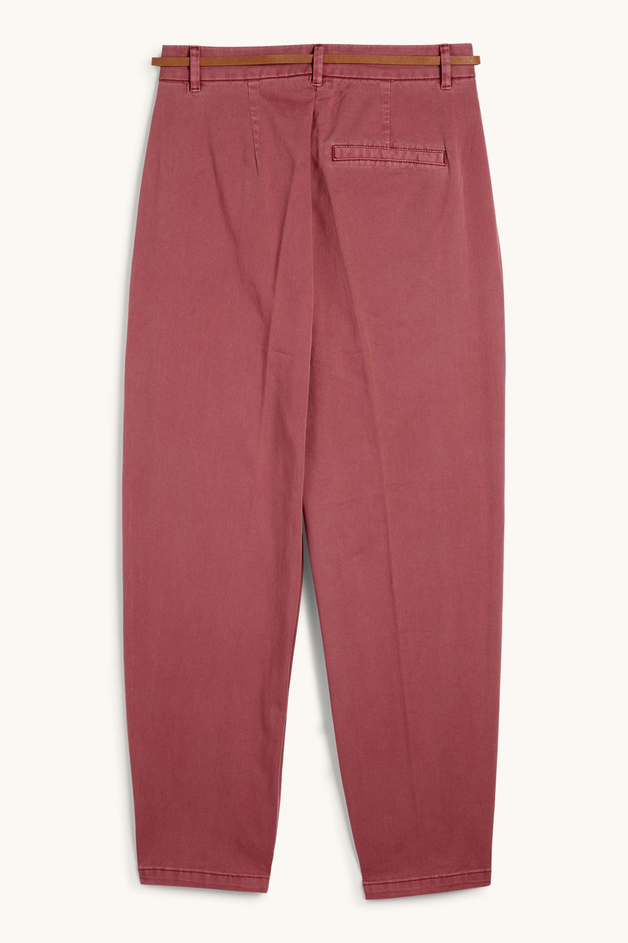 Cloth trousers with belt - high waist - barrel leg bordeaux
