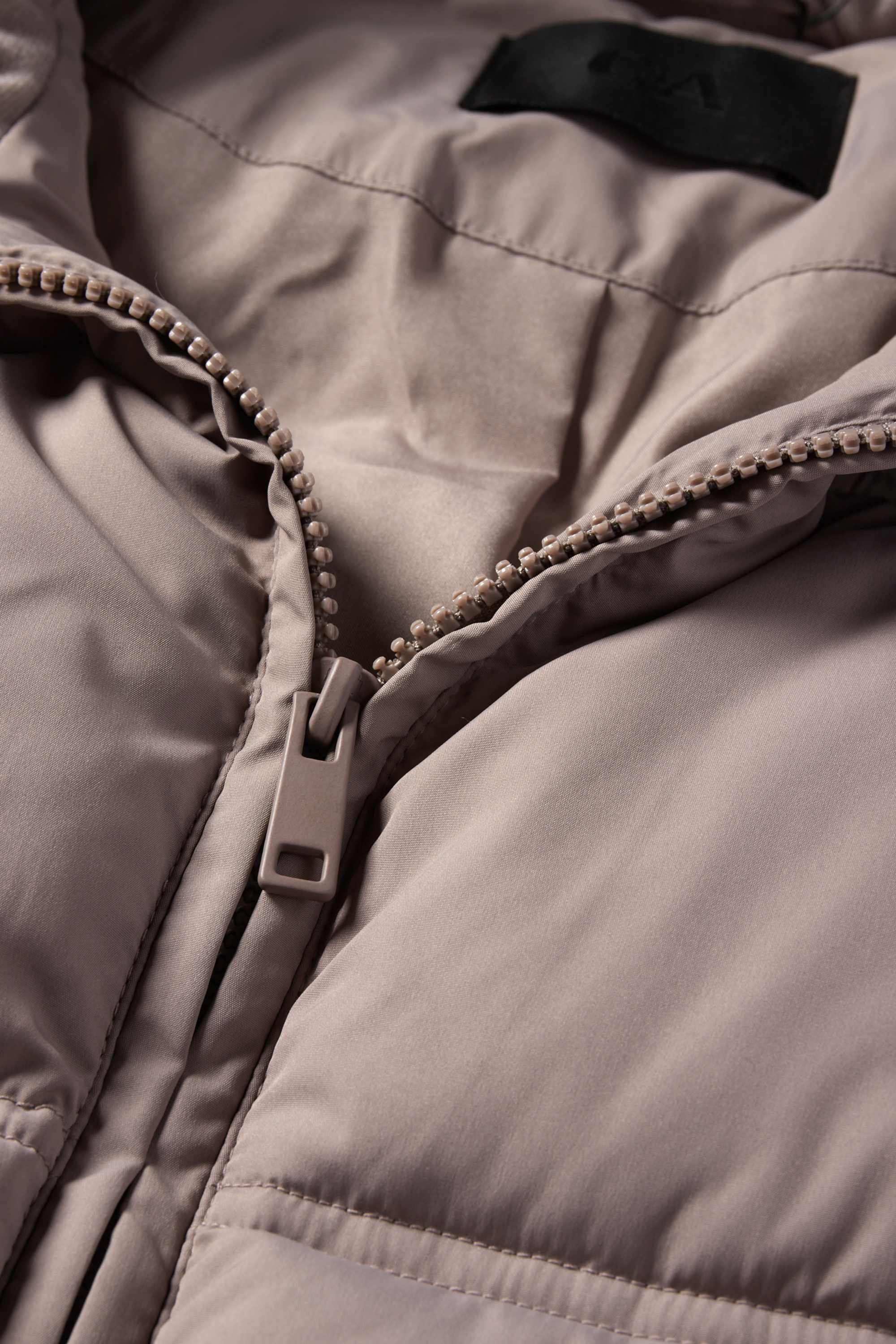 Quilted jacket taupe