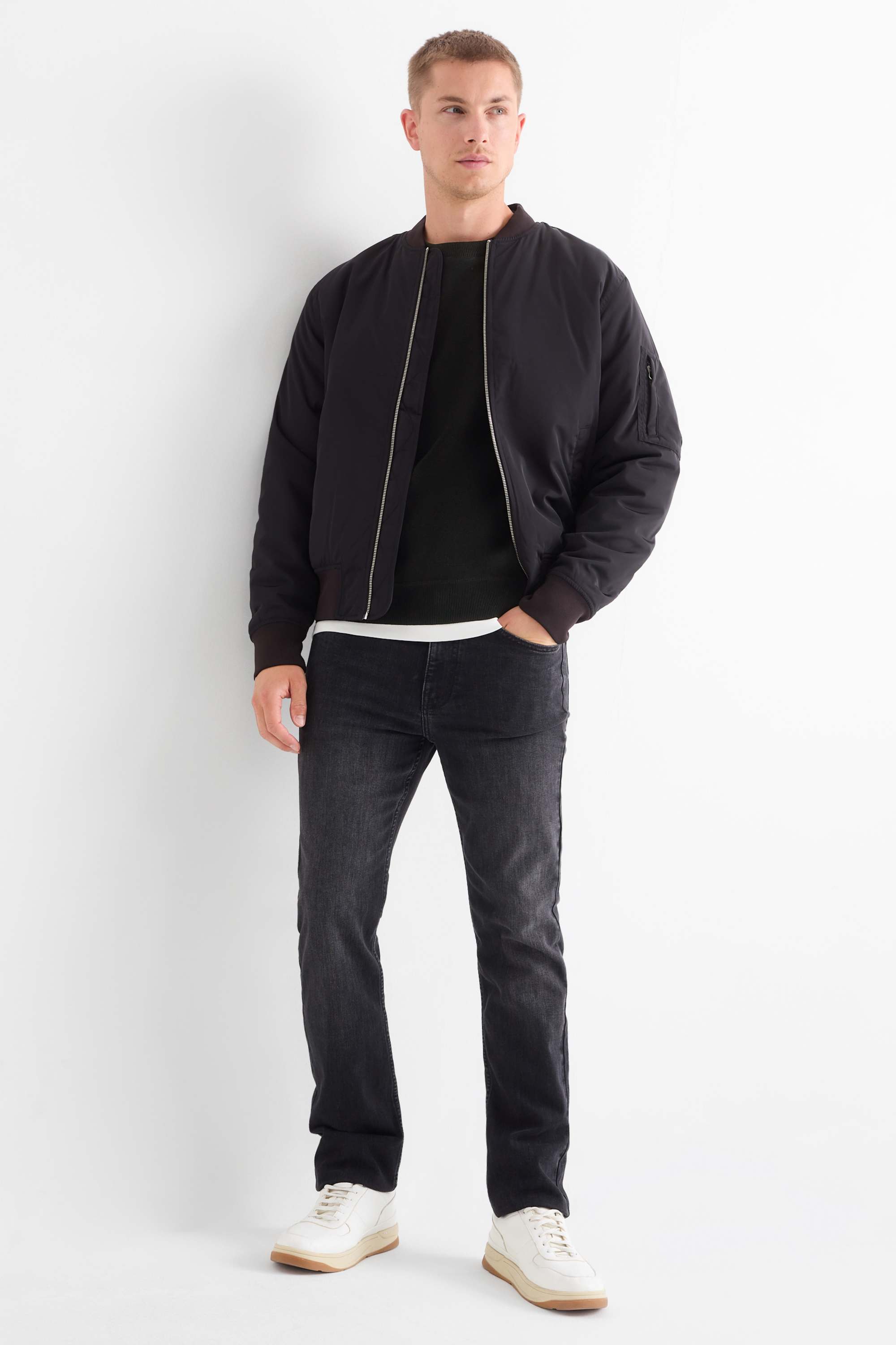 Jumper black