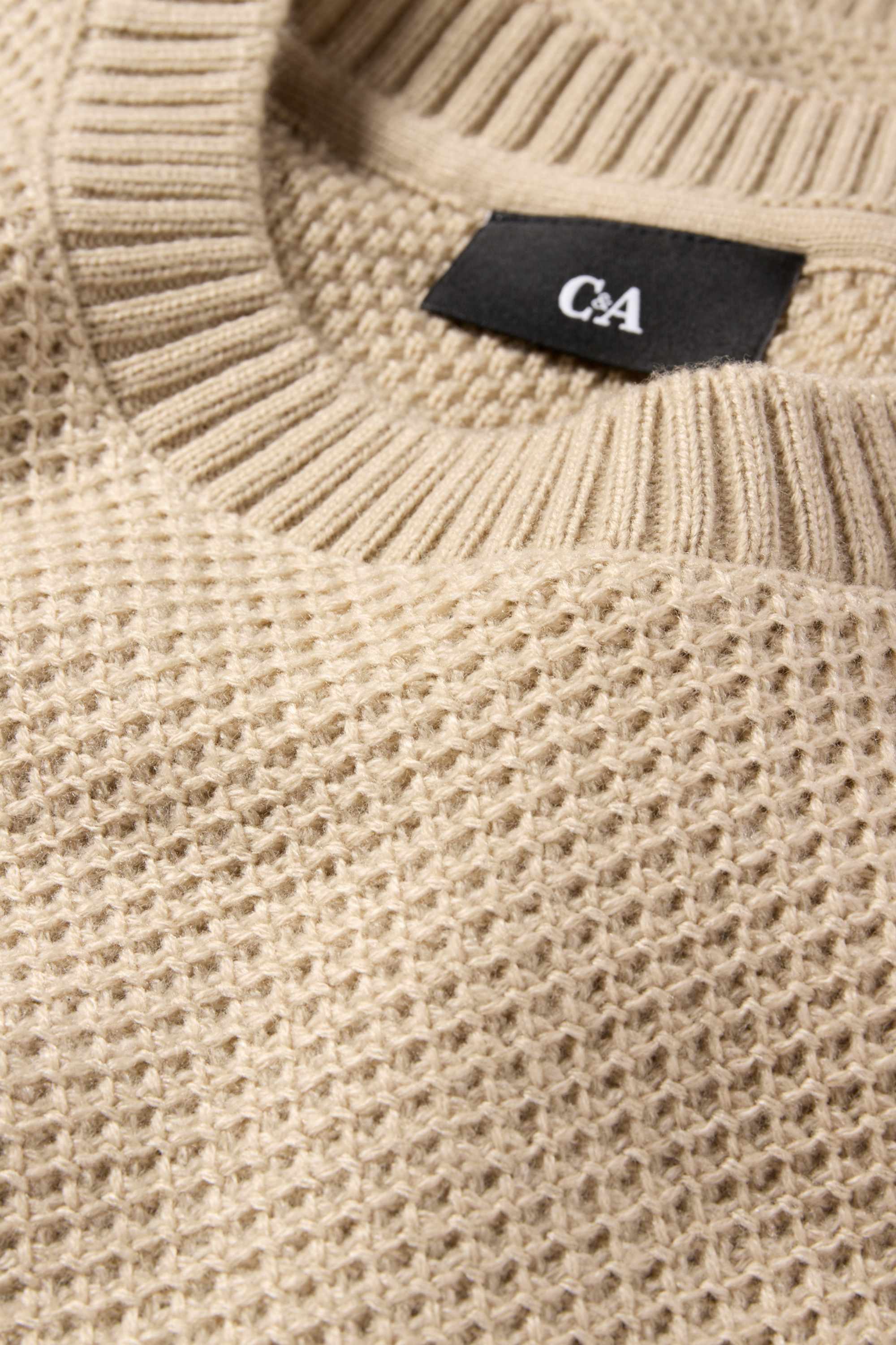 Jumper - textured beige