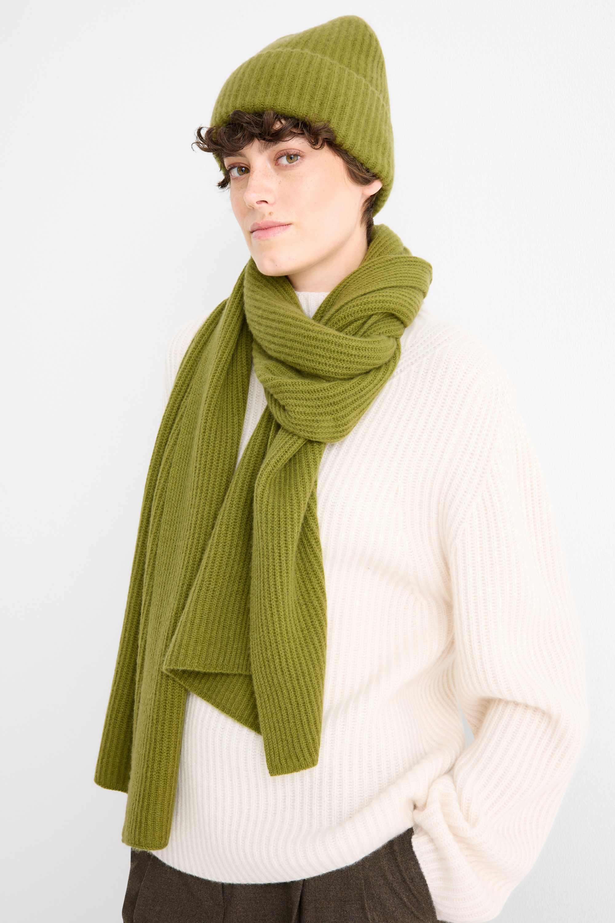Cashmere scarf - ribbed green
