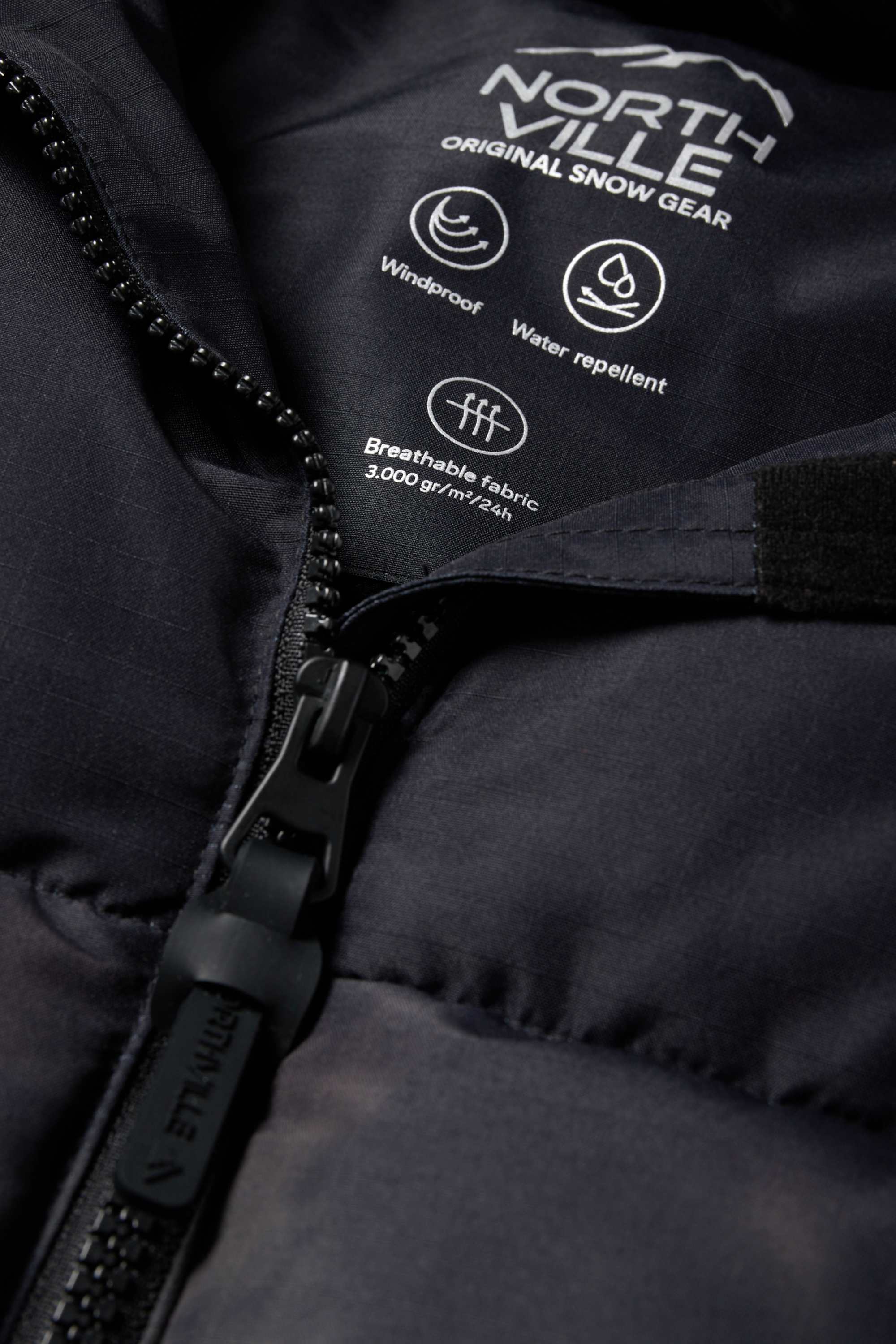 Ski jacket with hood - water-repellent - patterned black
