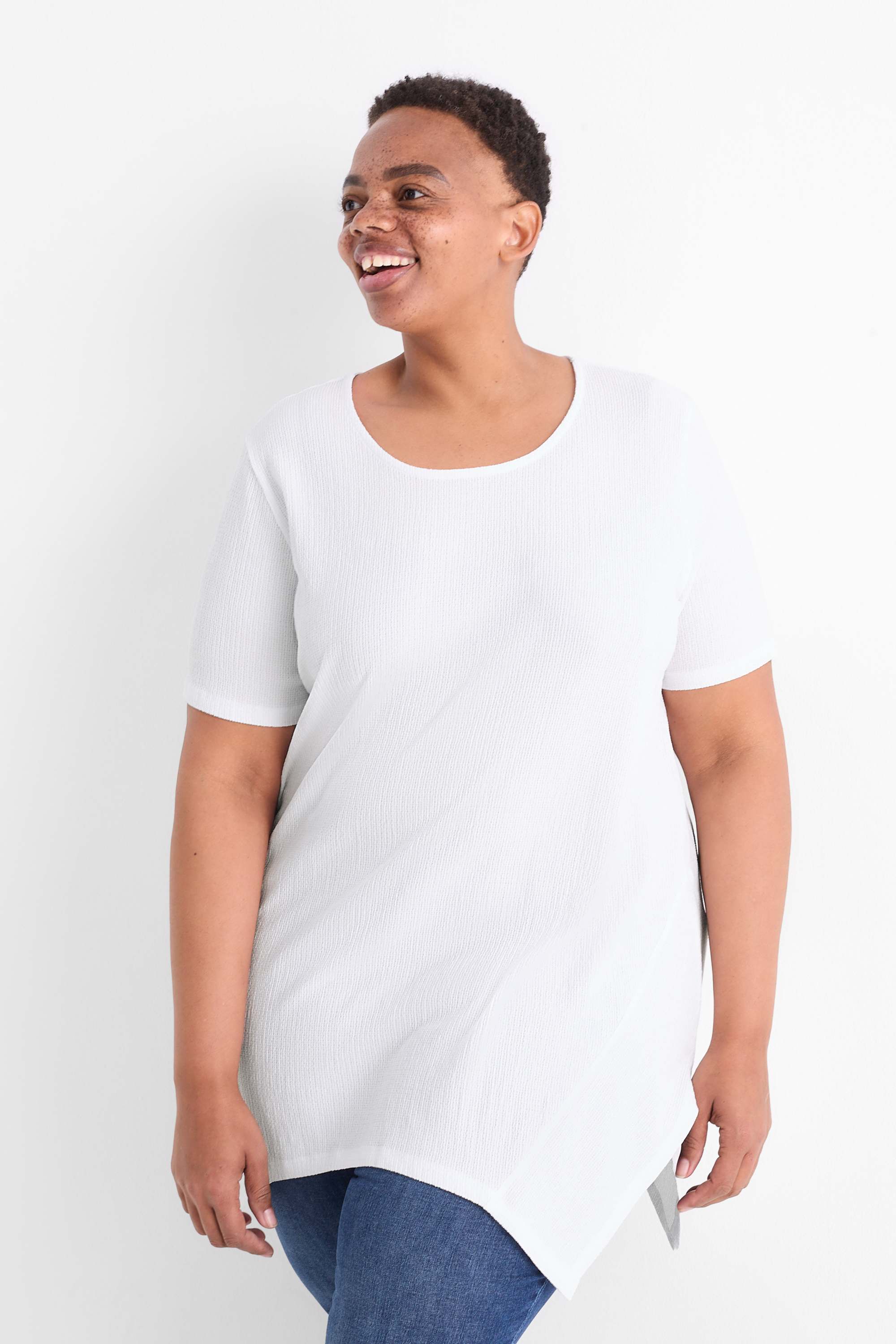 T-shirt - textured white