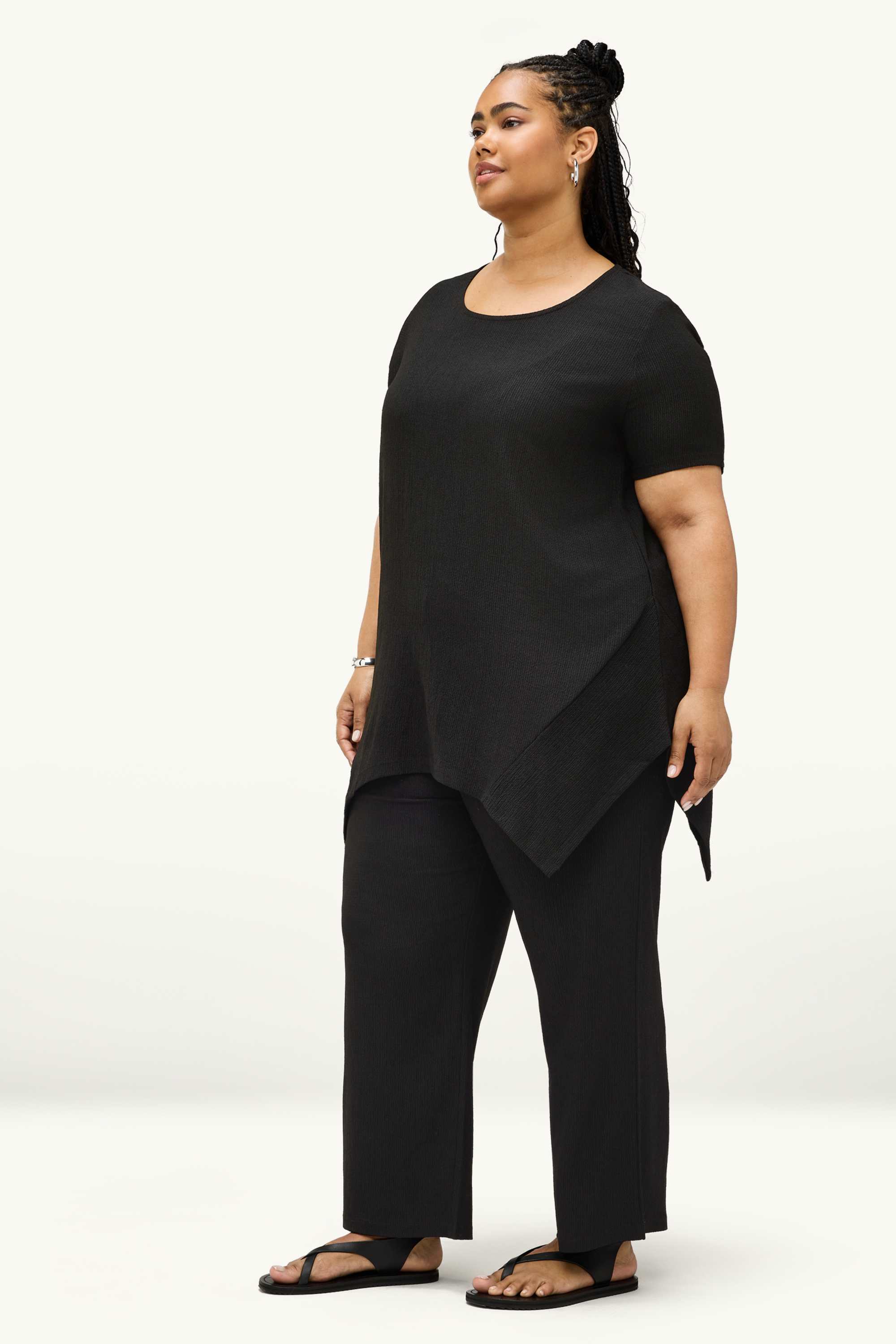 Jersey trousers - mid-rise waist - wide leg - textured black (2)