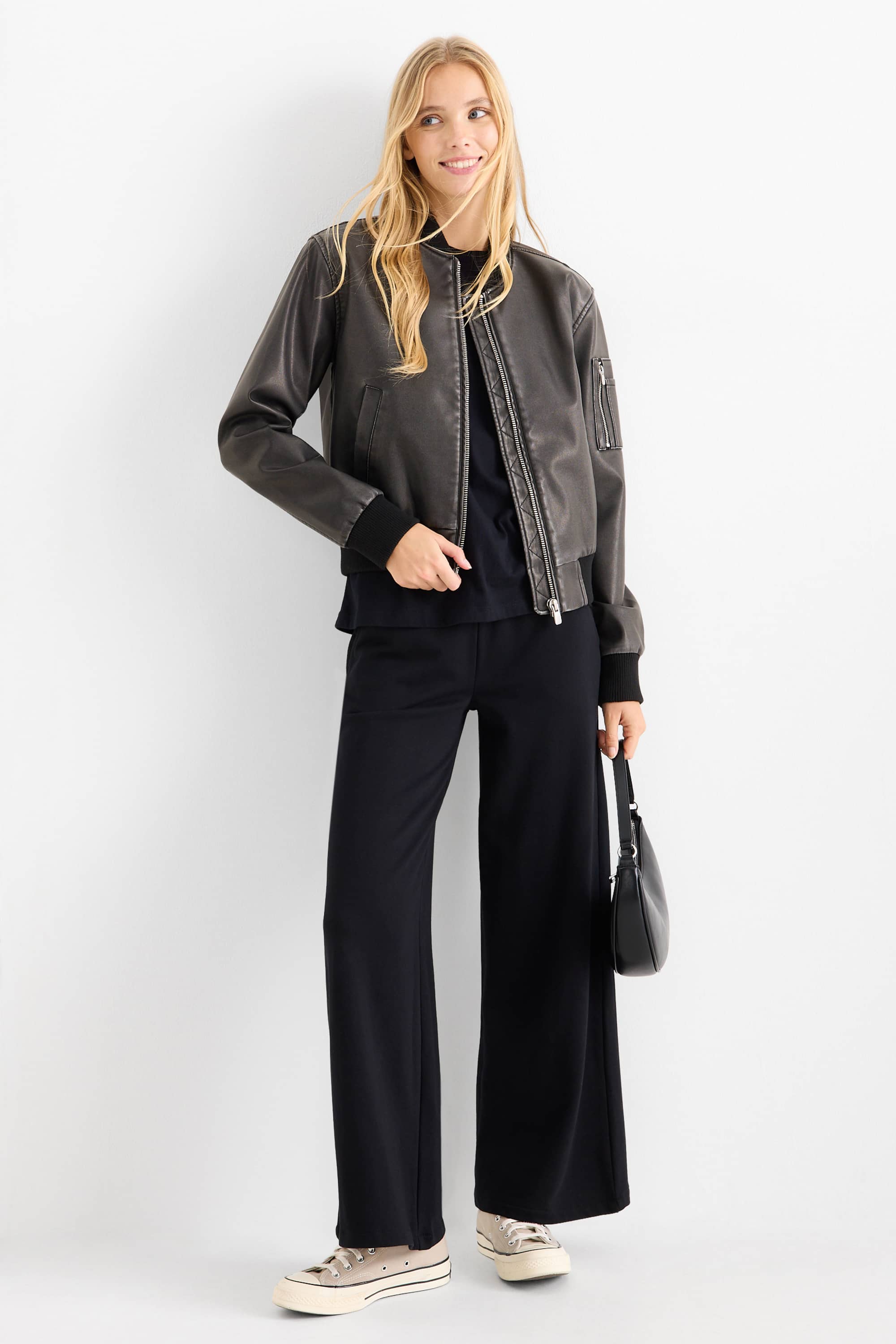 Bomber jacket - faux leather black