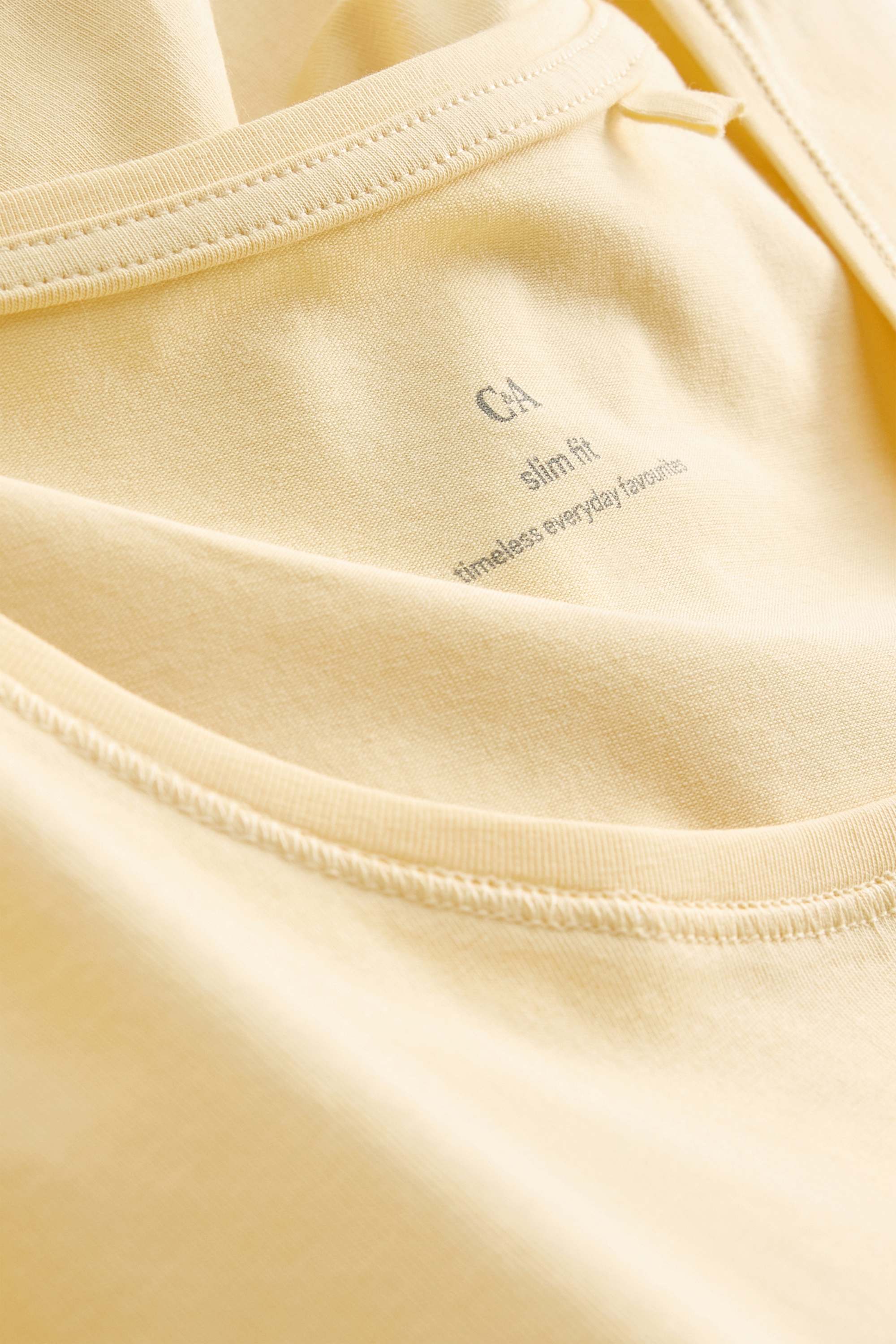 T-shirt - slim fit yellow