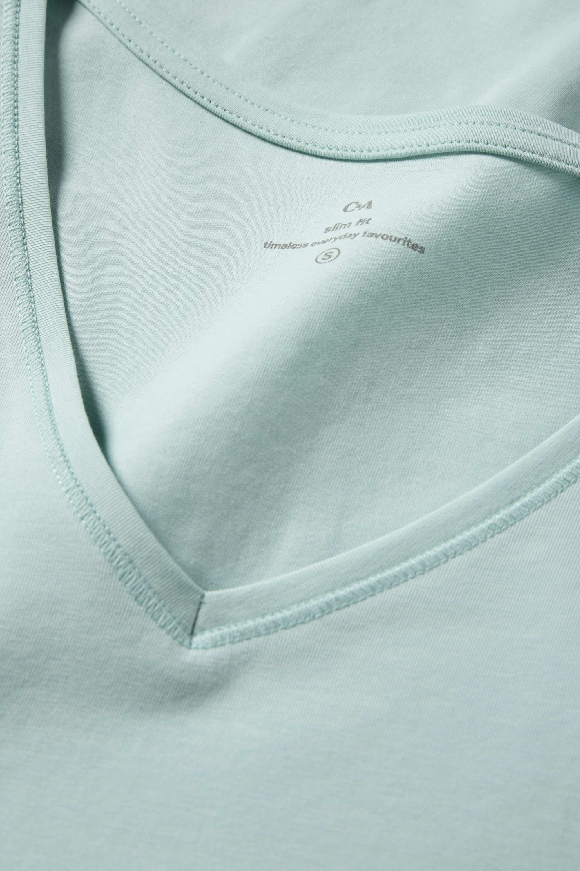 V-neck T-shirt - slim fit mint green