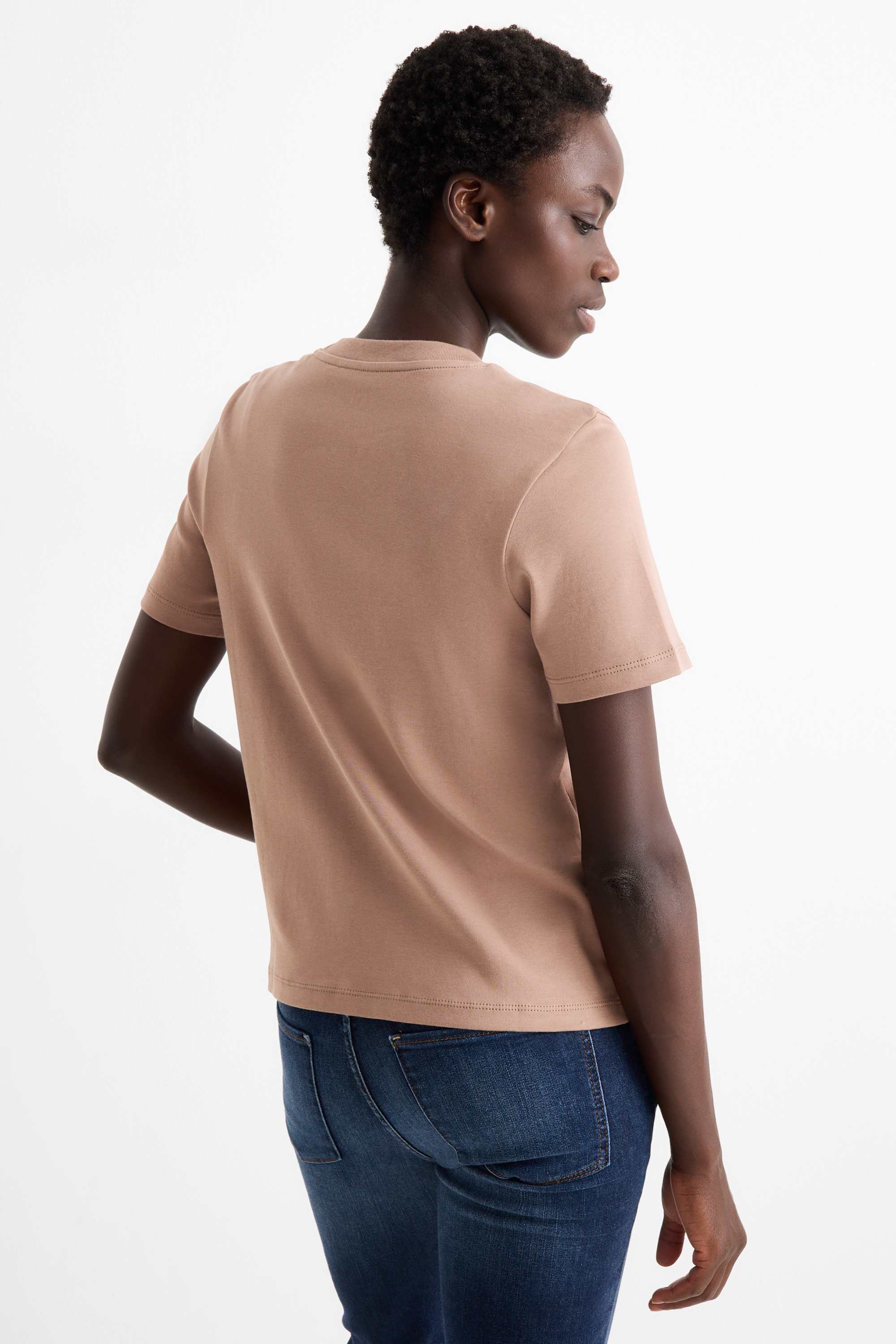T-shirt - slim fit brown