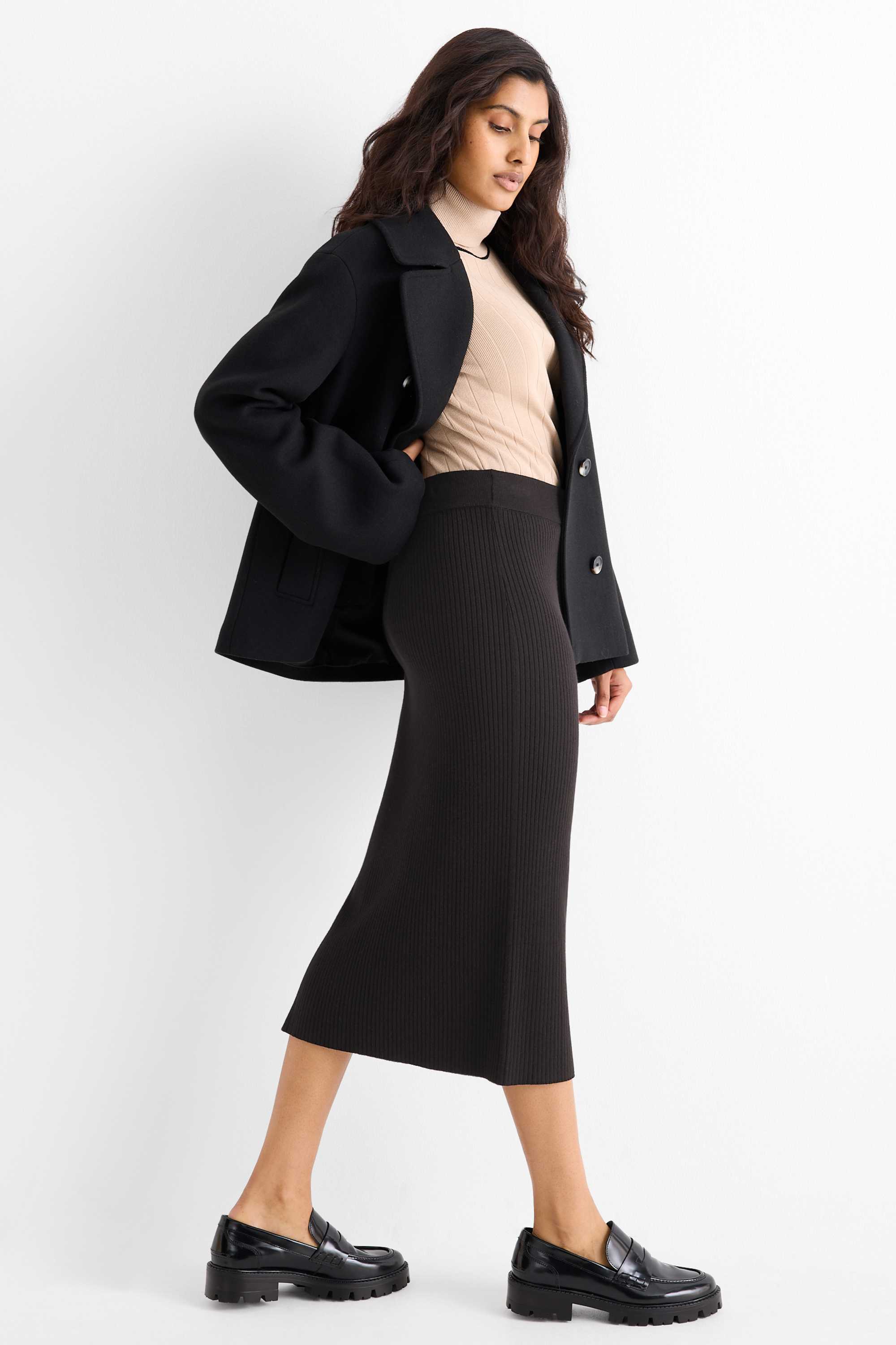 Knitted skirt - ribbed black