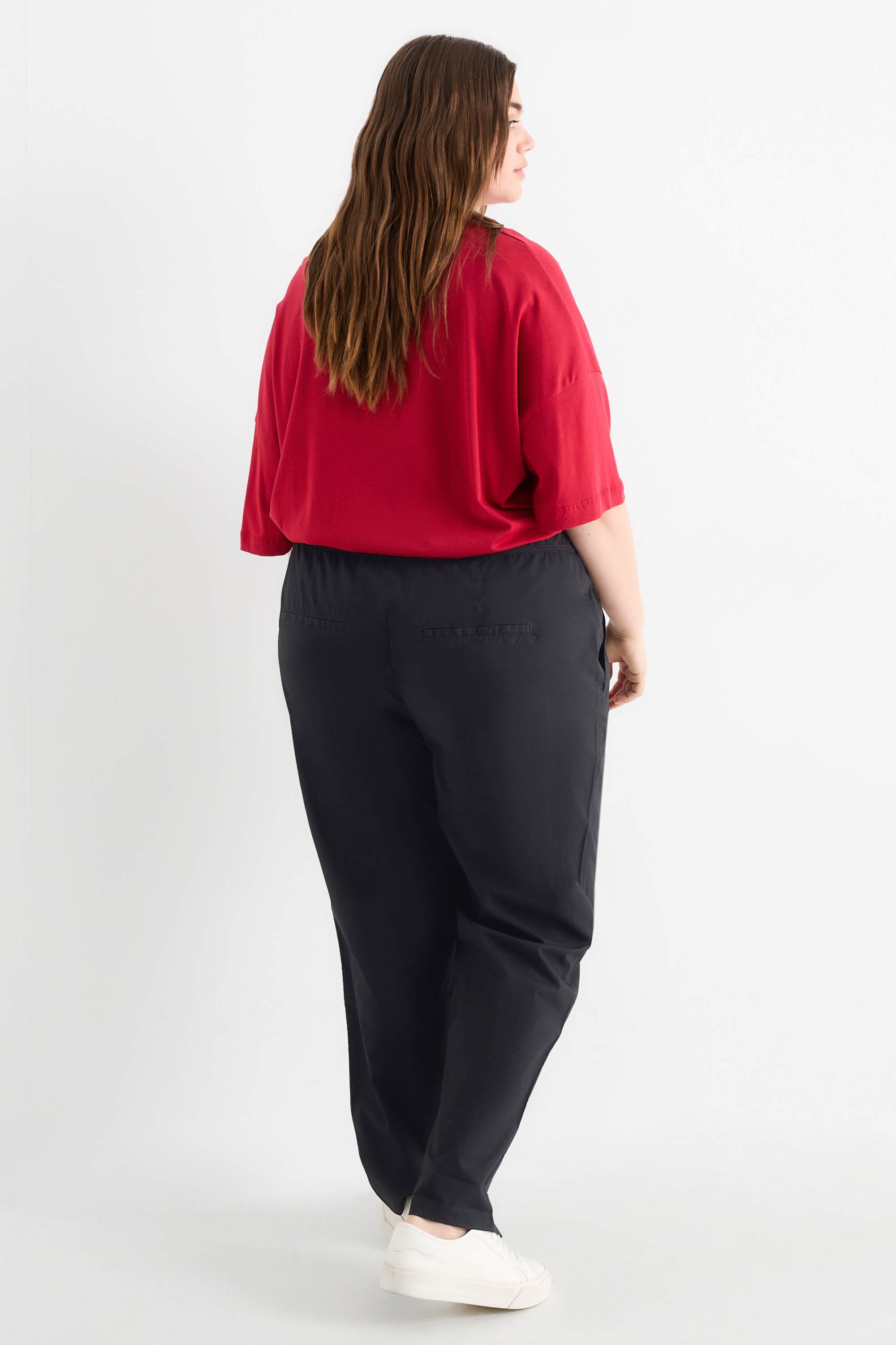 Cloth trousers - mid-rise waist - tapered fit black