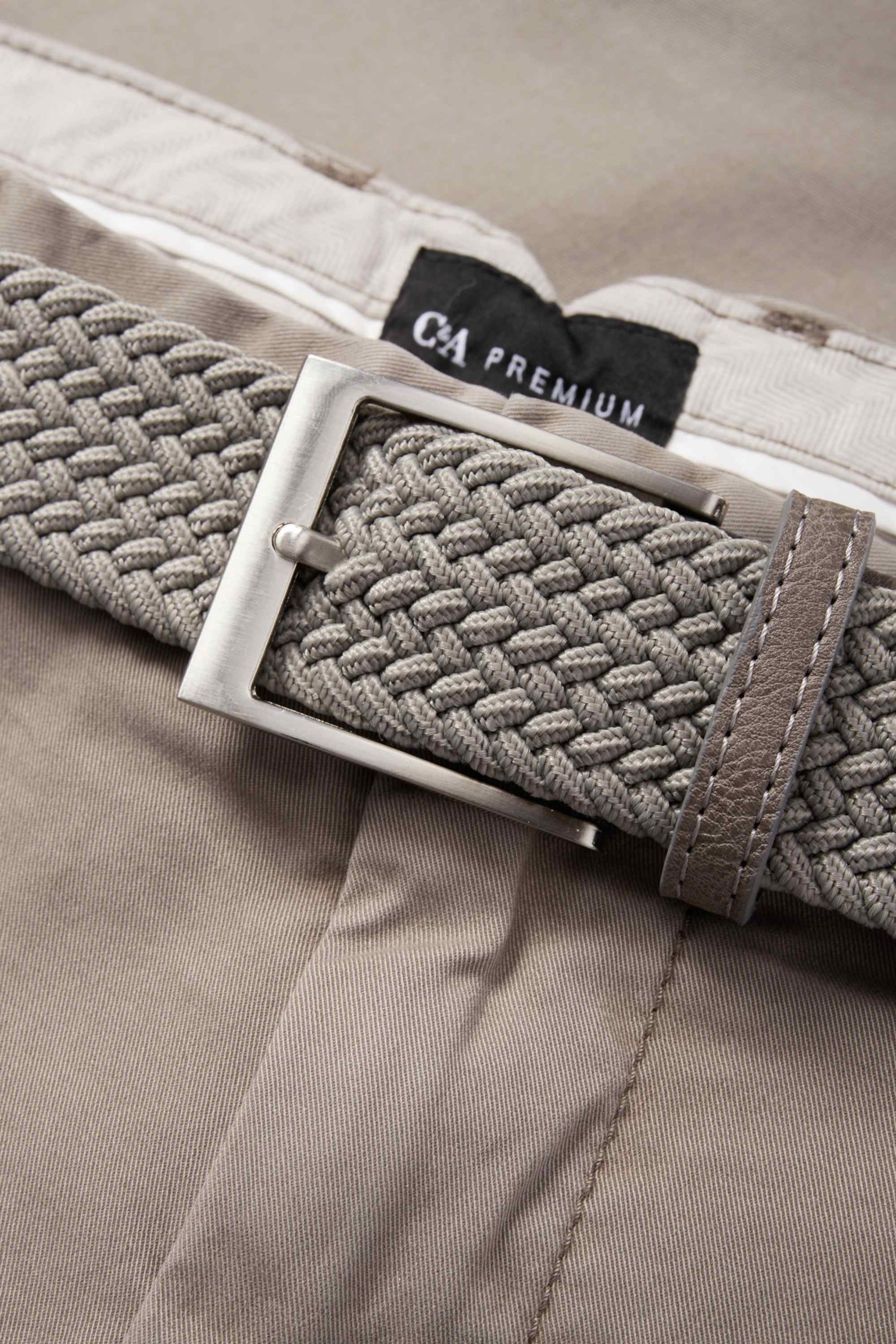 Chinos with belt - regular fit gray
