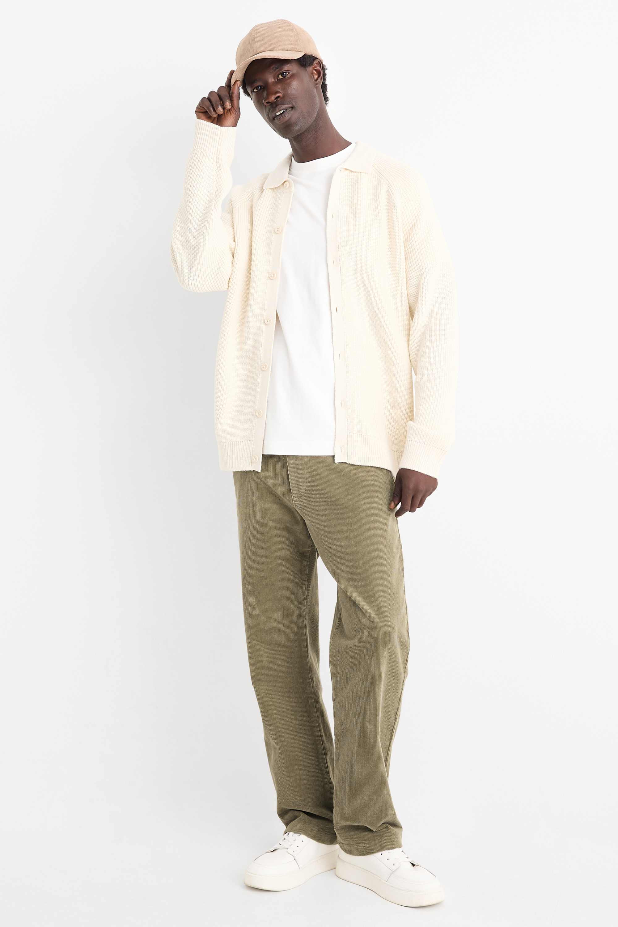 Corduroy chinos - regular fit khaki