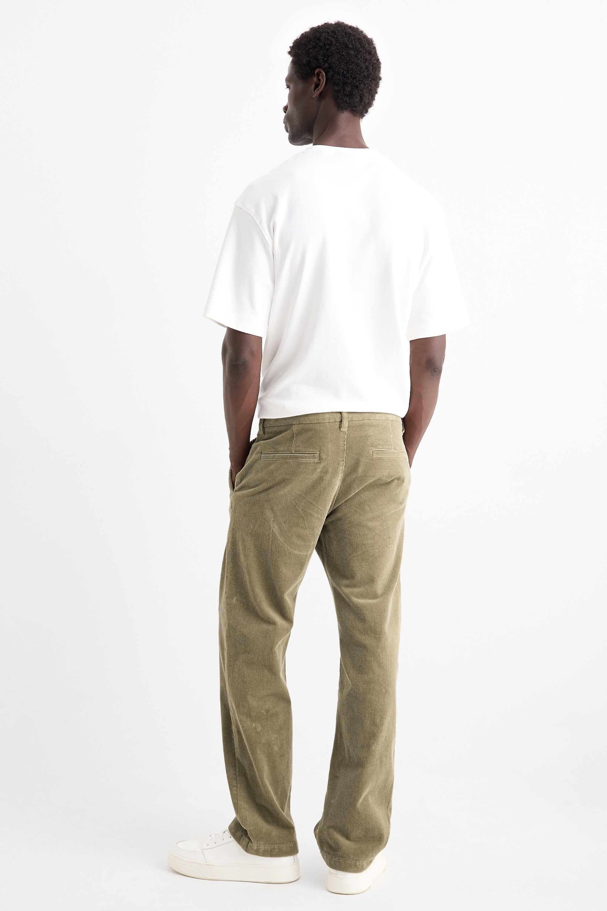 Corduroy chinos - regular fit khaki