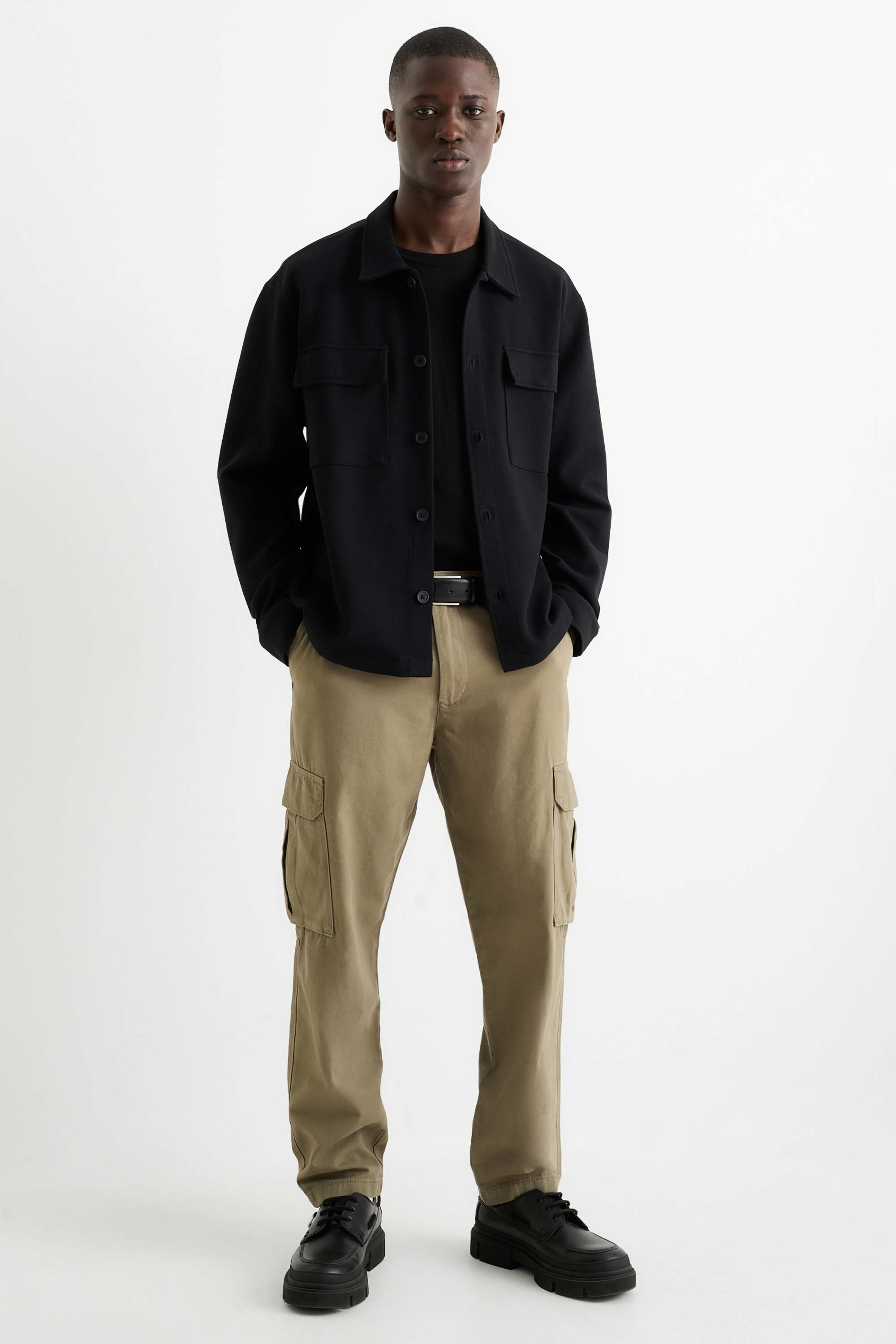 Cargo trousers khaki