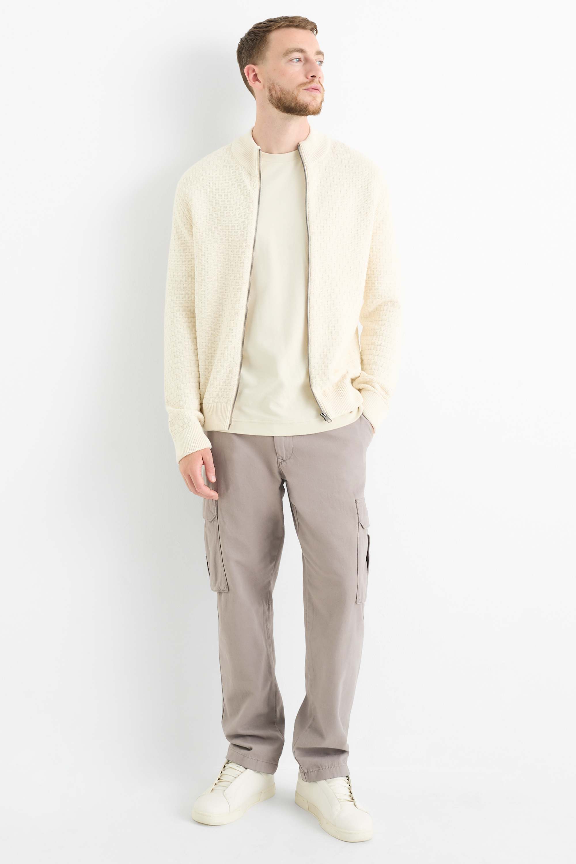 Cargo trousers taupe