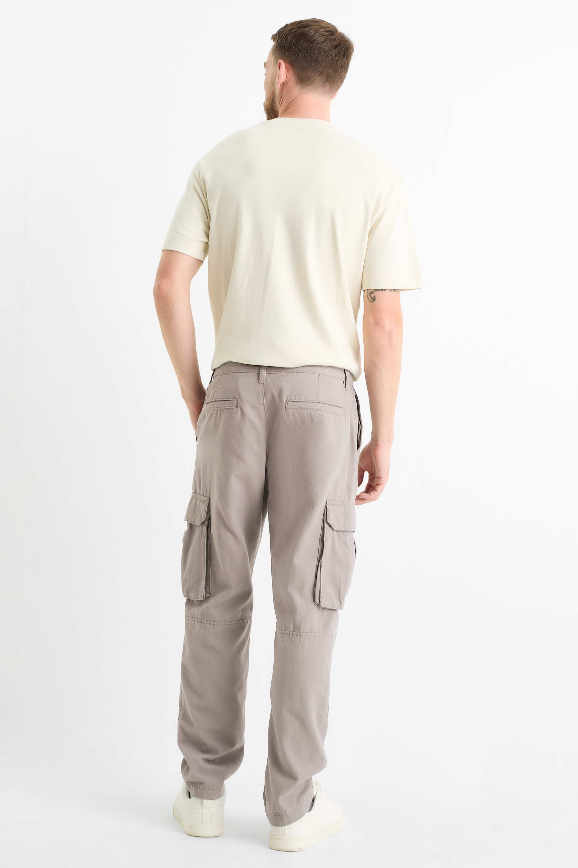 Cargo trousers taupe