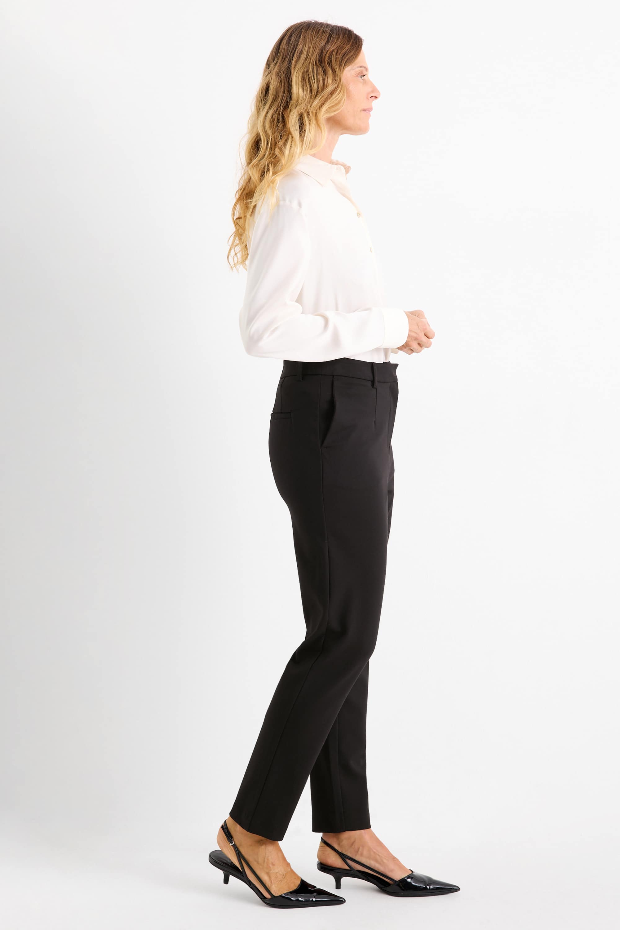 Cloth trousers - high waist - tapered fit black