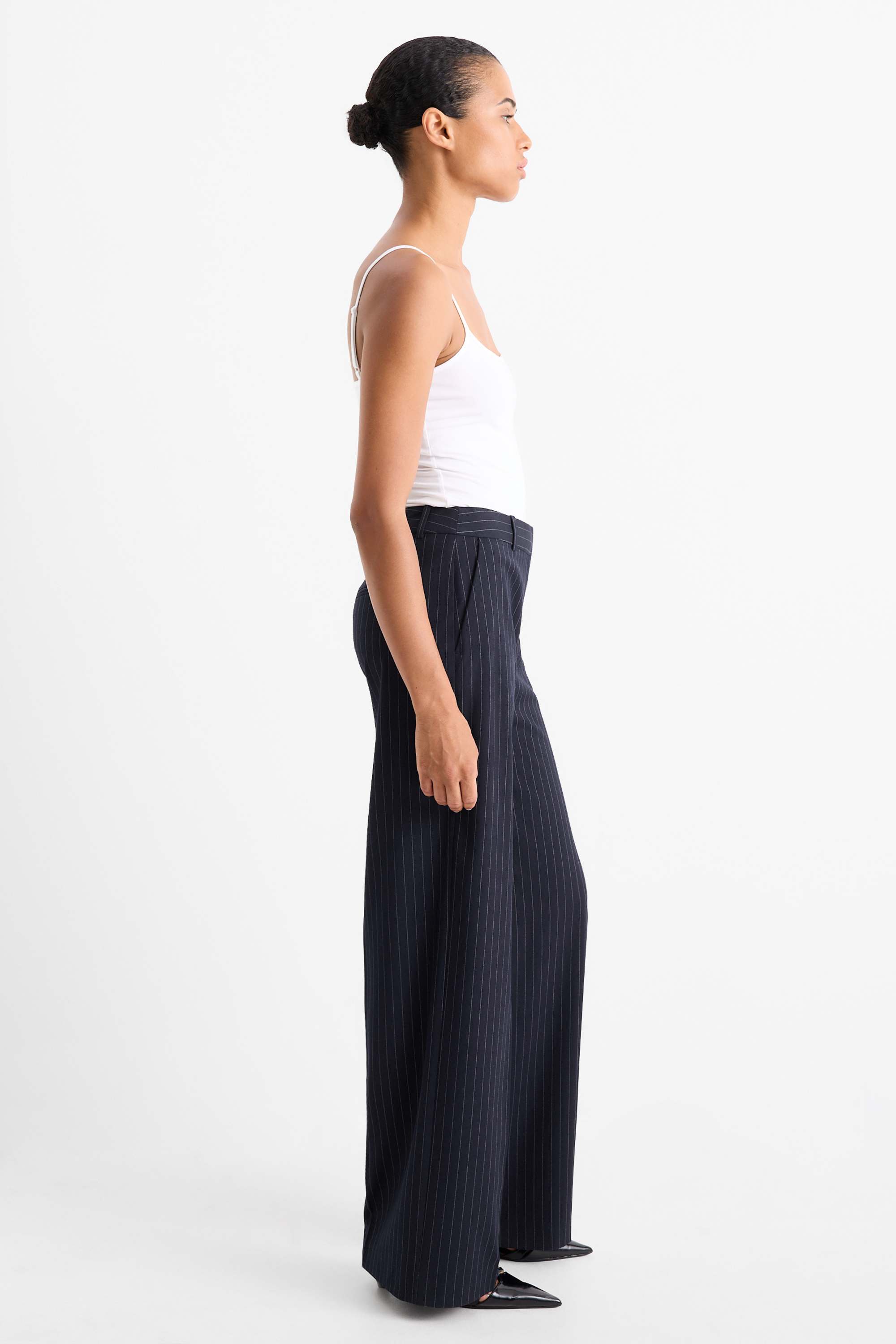 Business trousers - low-rise waist - relaxed fit - pinstripes dark blue