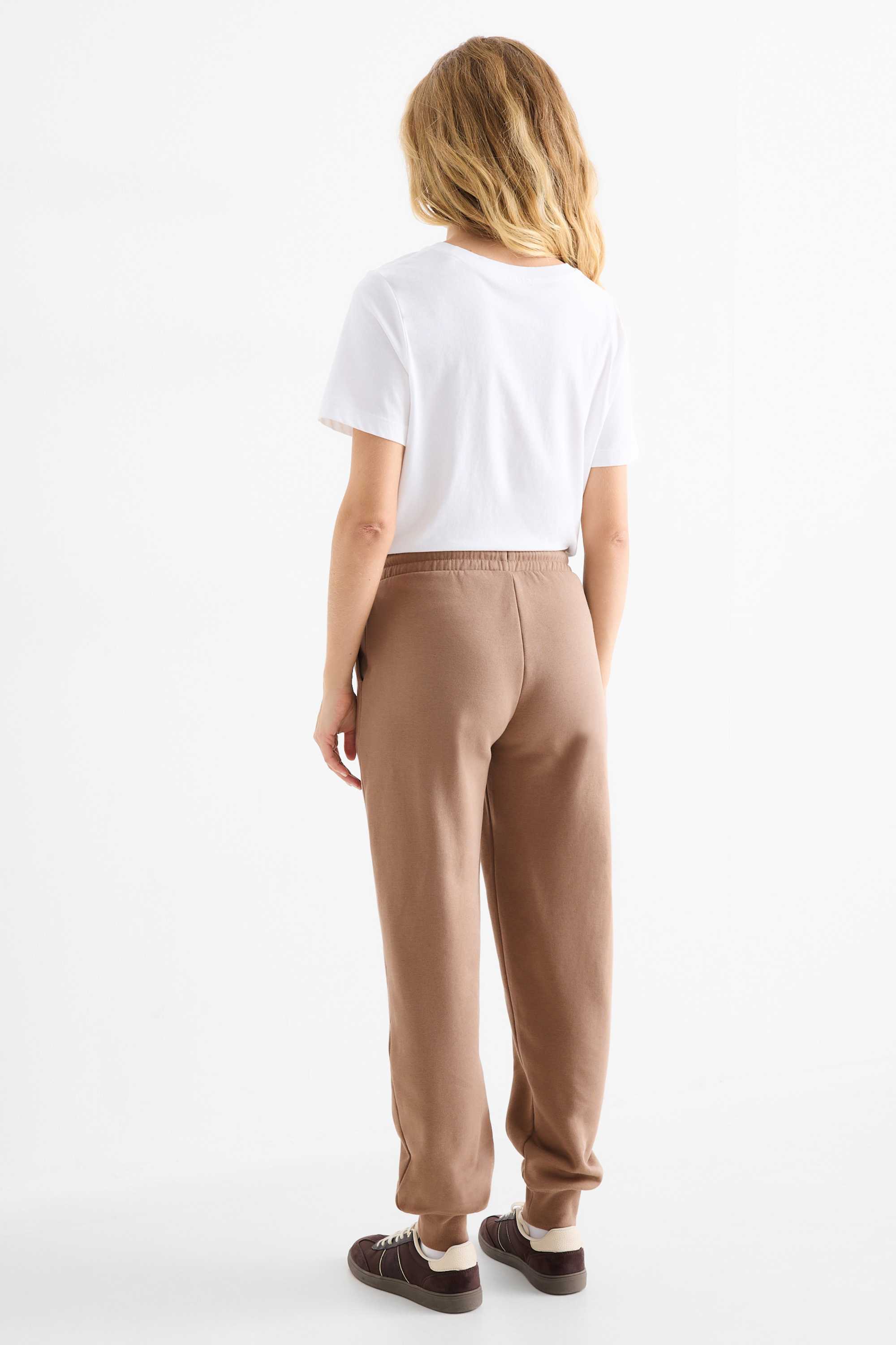 Joggers brown