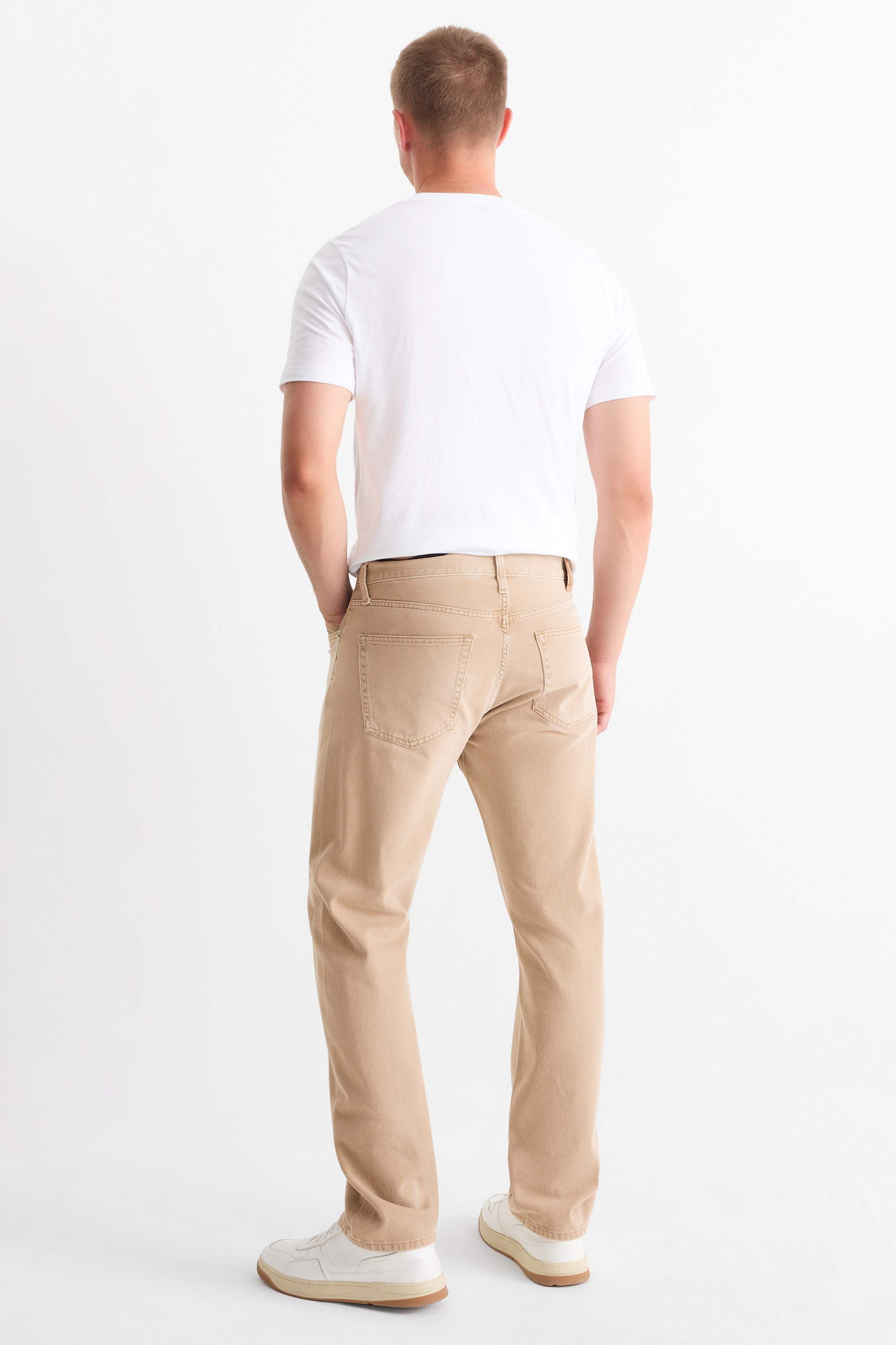 Regular jeans with button fly light beige