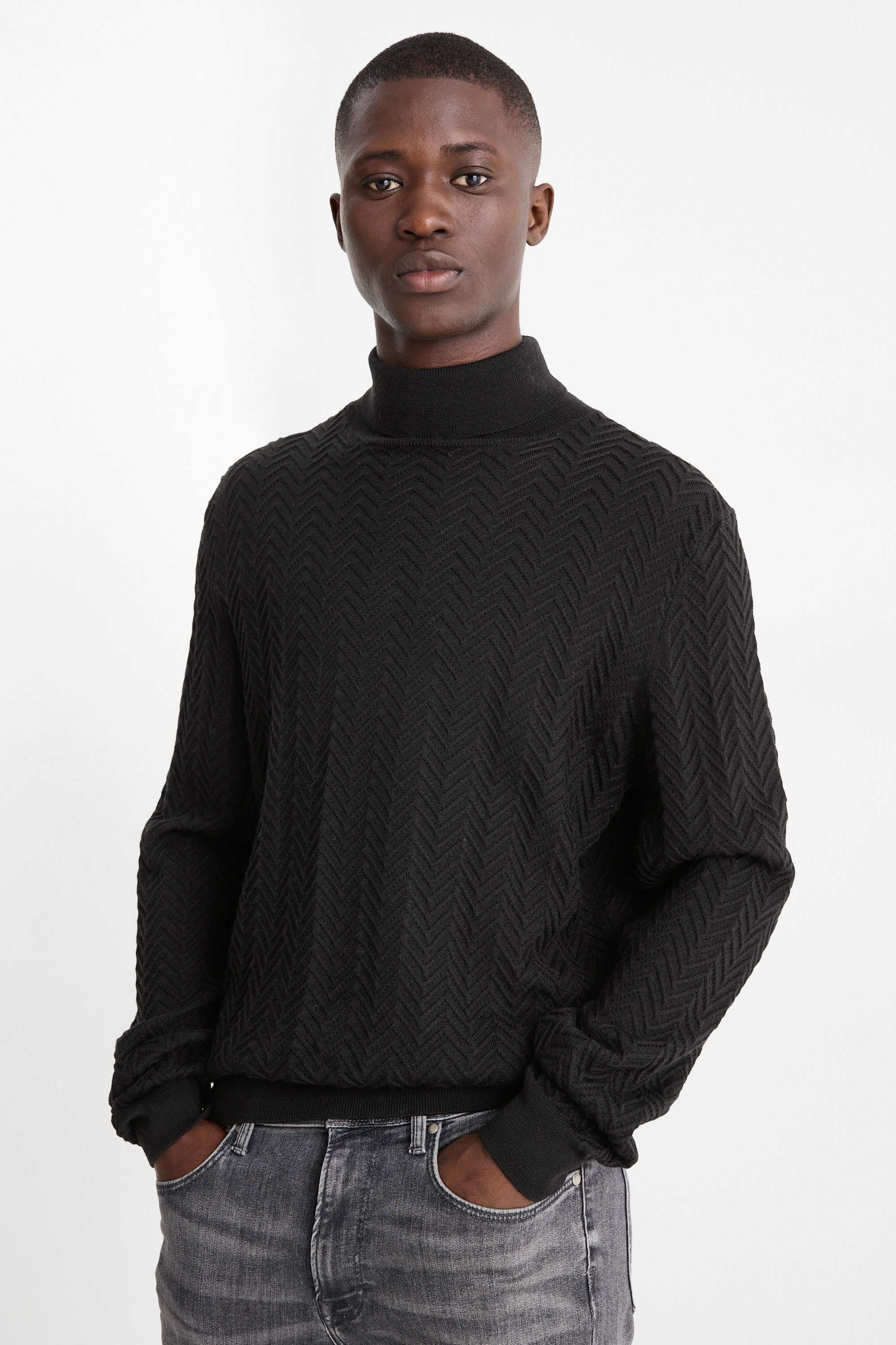 Turtleneck jumper - textured black