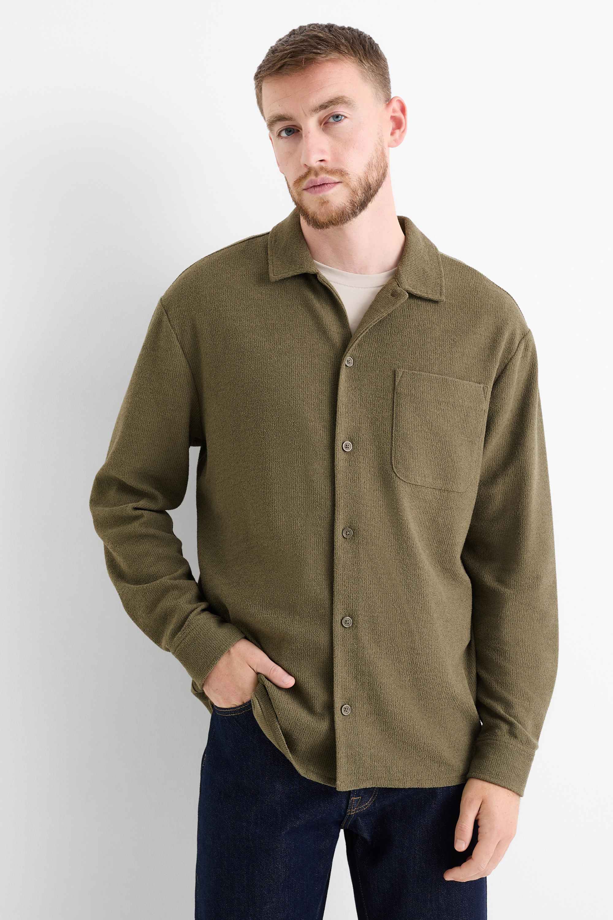 Knitted shirt - loose fit - lapel collar - ribbed green