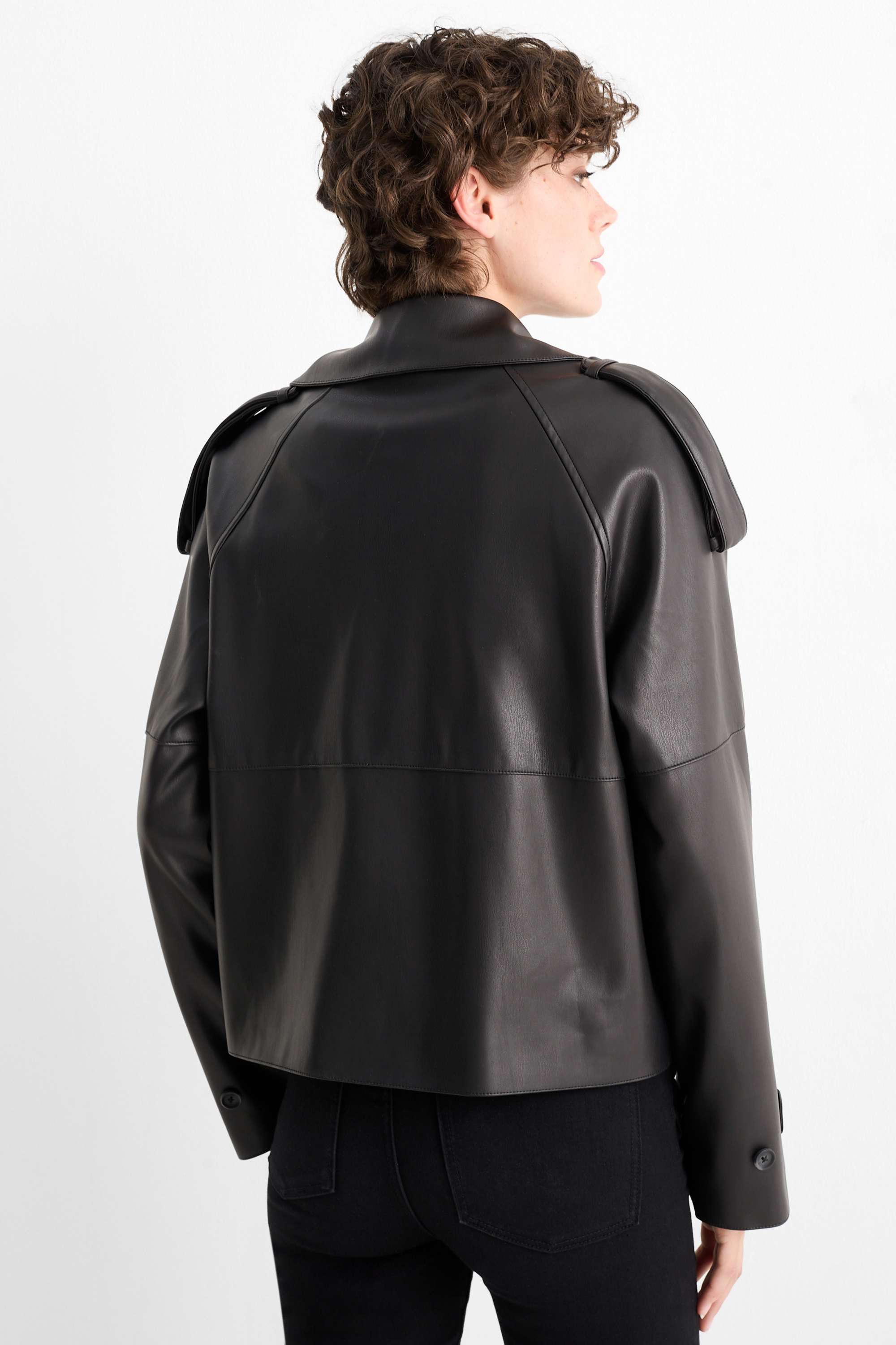 Cropped trench coat - faux leather black