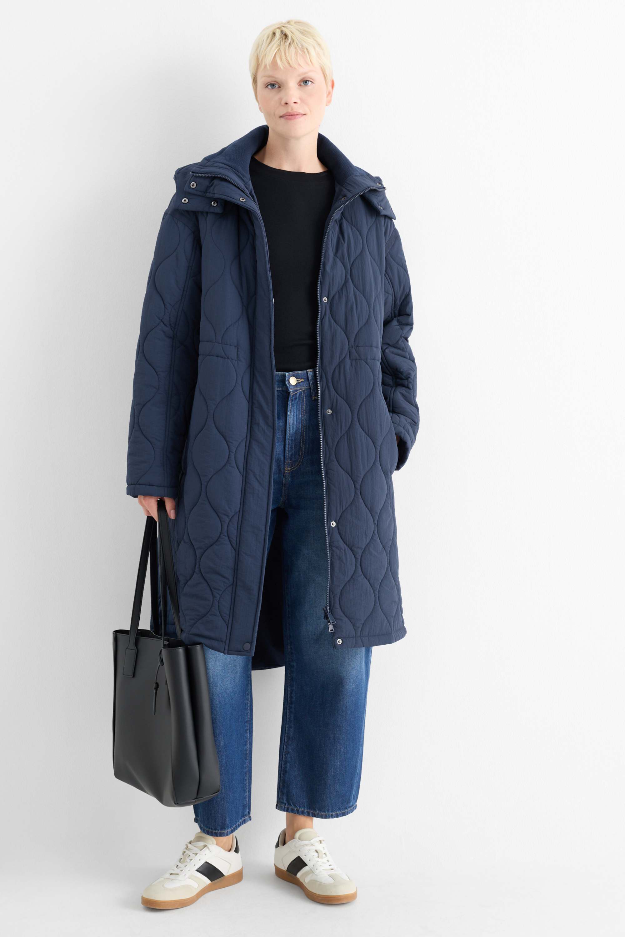 Quilted coat with hood dark blue