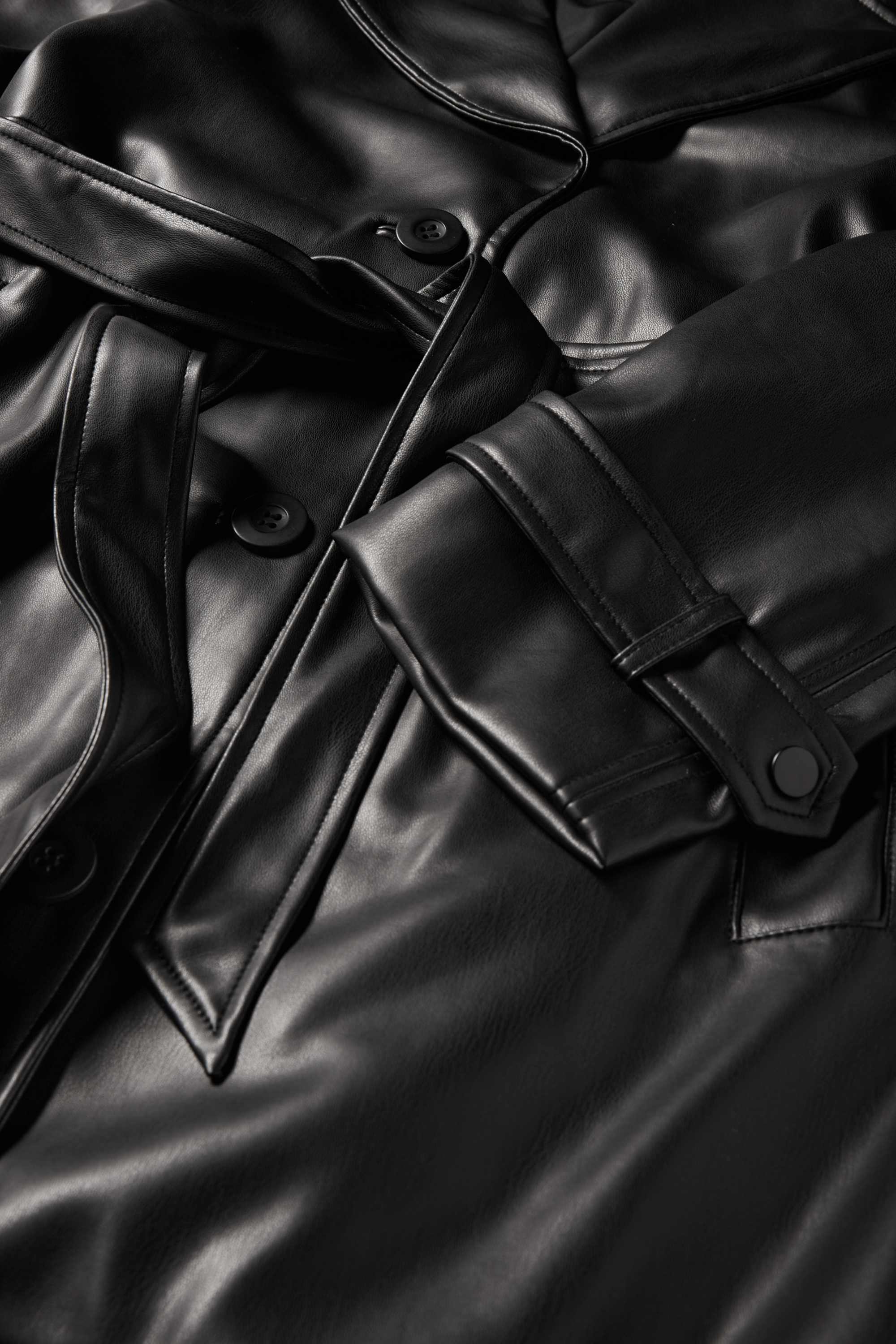 Coat - faux leather black