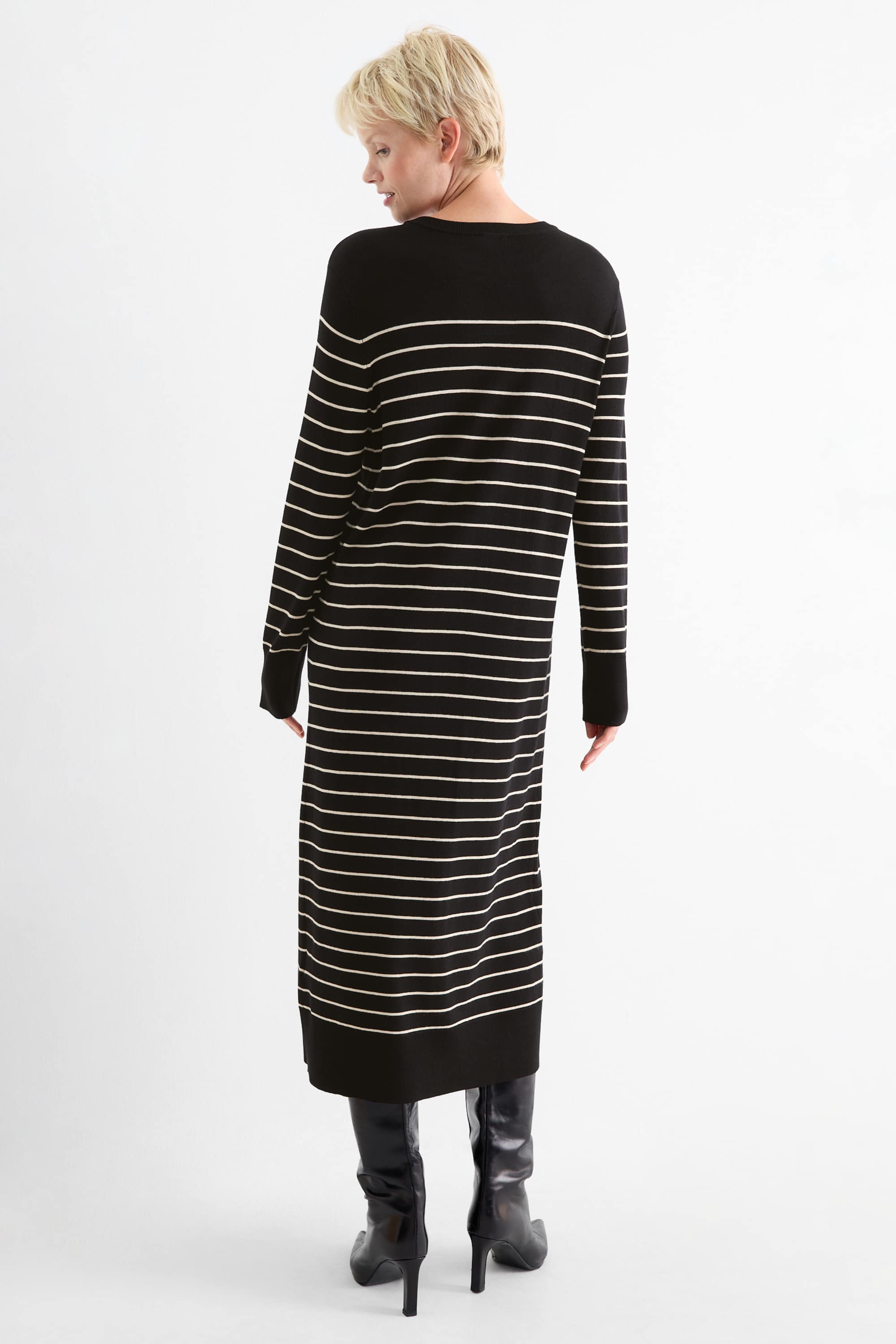 Knitted dress - striped black